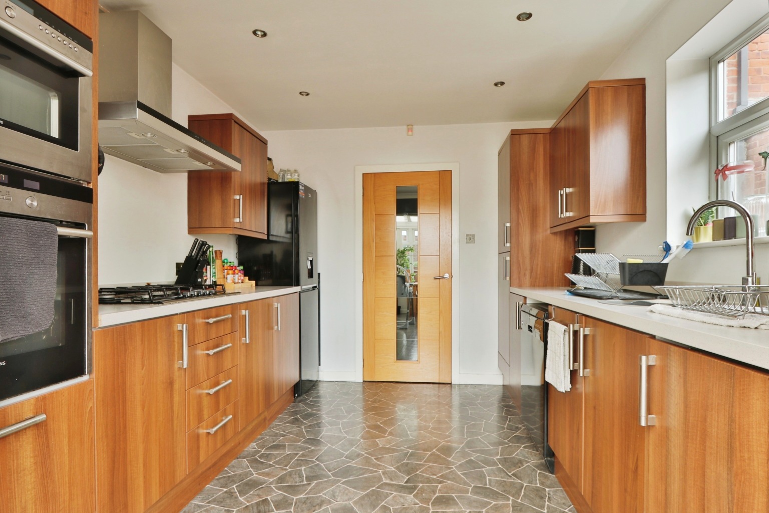 3 bed terraced house for sale in Priory Road, Hull  - Property Image 7