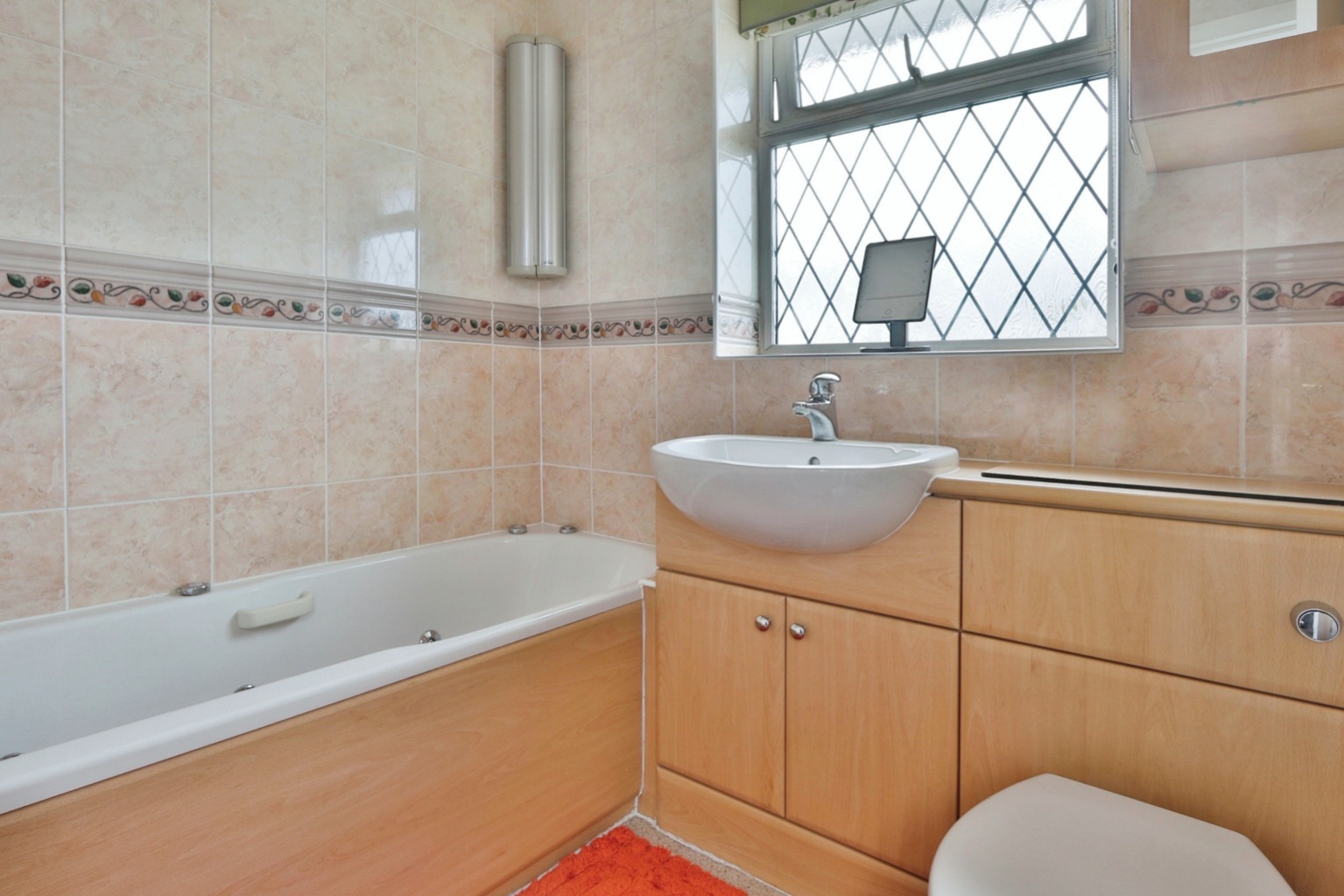 3 bed semi-detached house for sale in St Anne's Drive, Cottingham  - Property Image 6