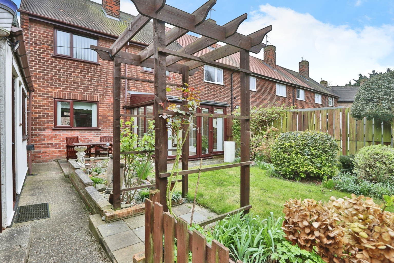3 bed end of terrace house for sale in The Close, Cottingham  - Property Image 16