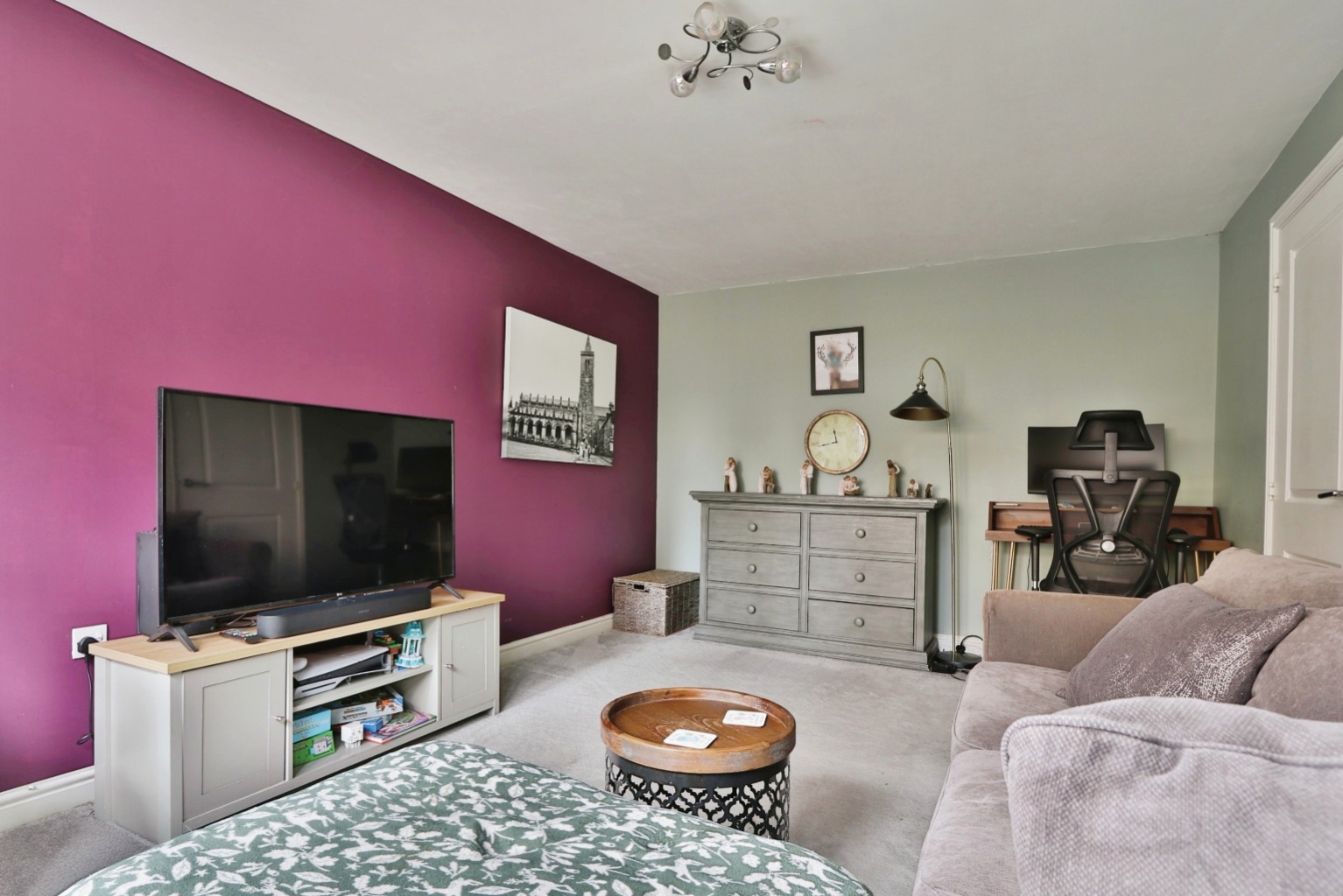3 bed semi-detached house for sale in Holtby Avenue, Cottingham  - Property Image 10