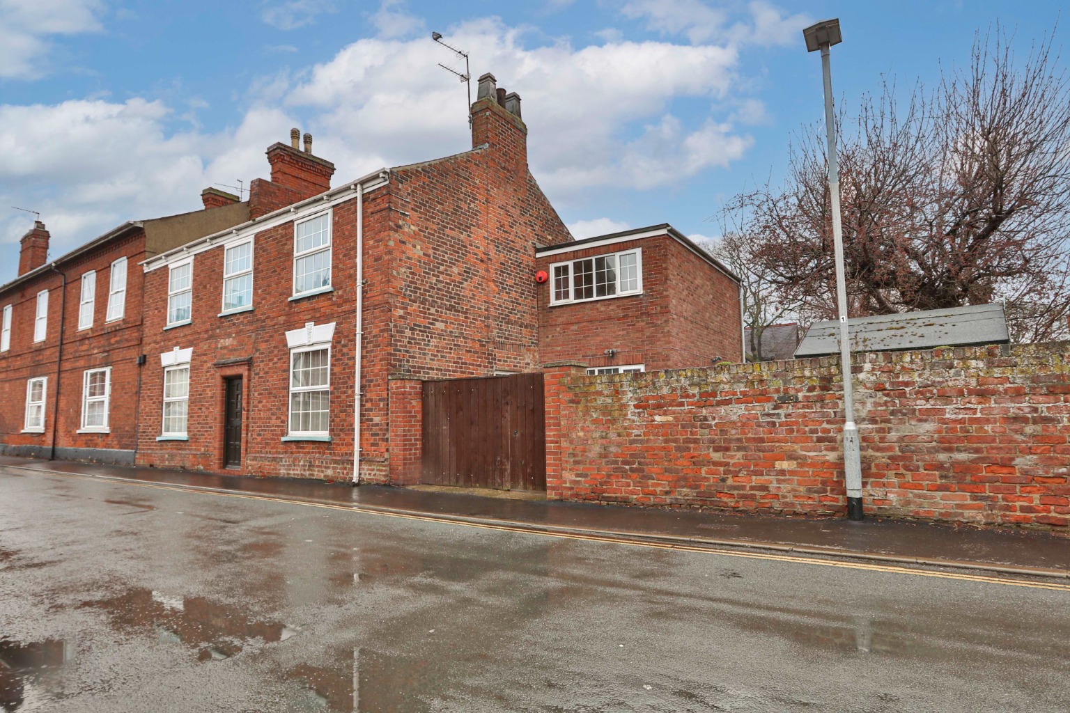 5 bed detached house for sale in George Street, Hull  - Property Image 21