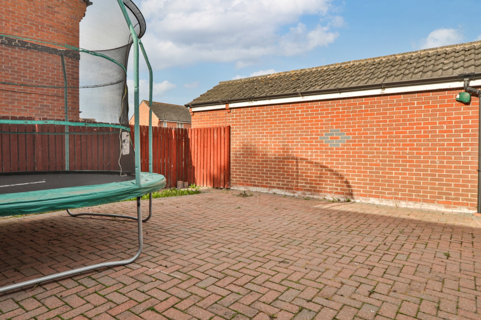 3 bed detached house for sale in Andrew Lane, Hull  - Property Image 14