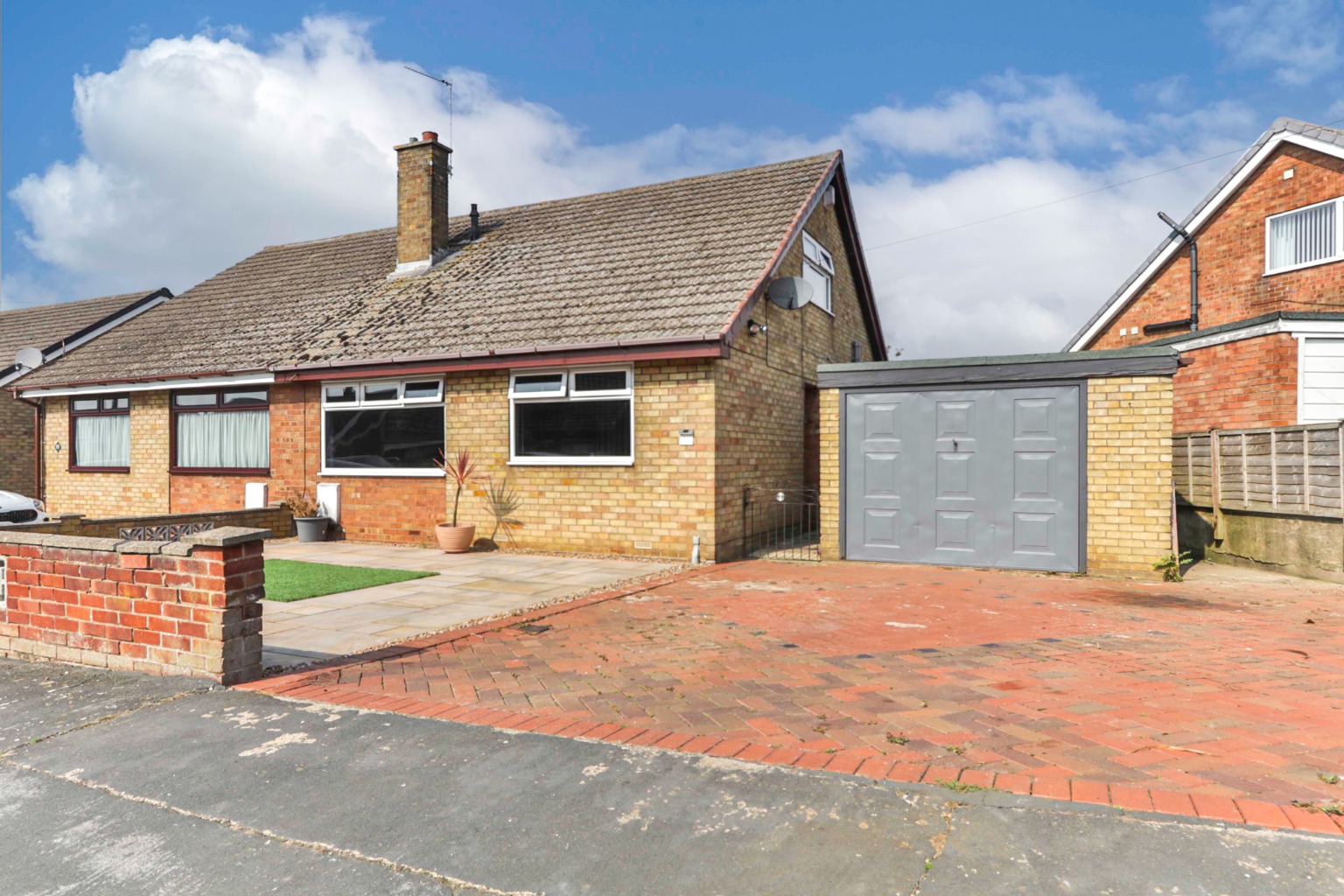 2 bed bungalow for sale in Owst Road, East Riding Of Yorkshire, HU12