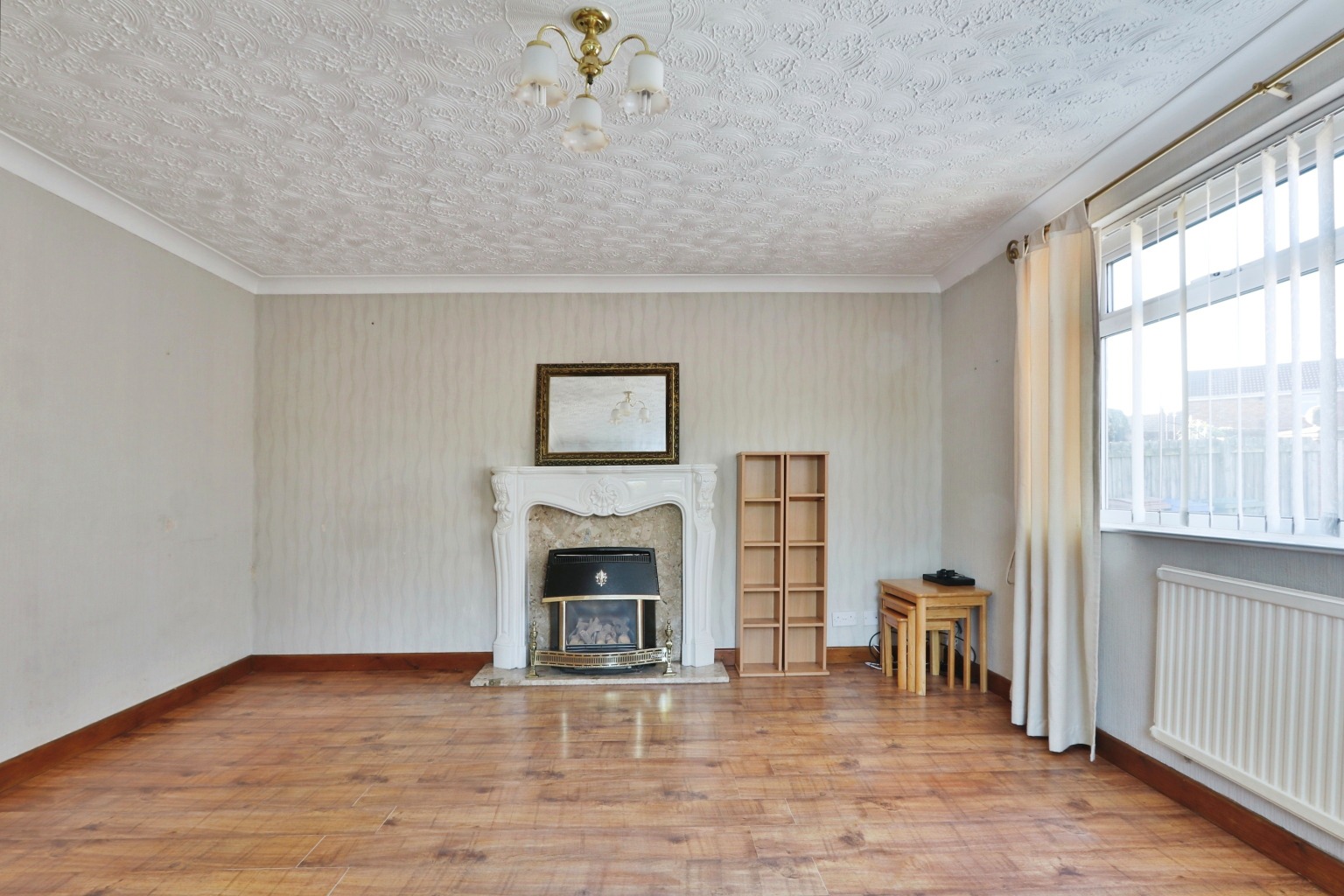 2 bed detached bungalow for sale in Acklam Road, Hull  - Property Image 3