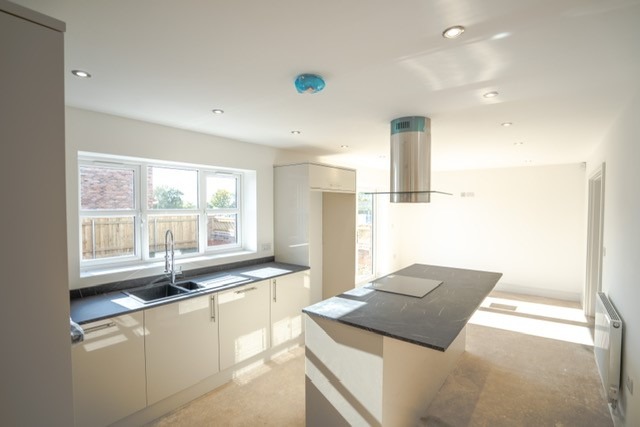 3 bed semi-detached house for sale in Saltaugh Road, Hull  - Property Image 10