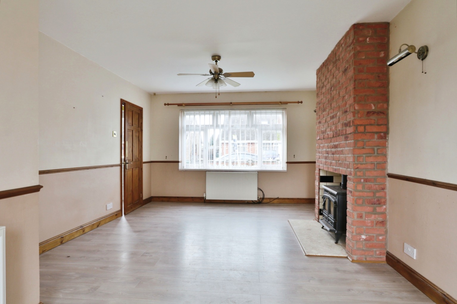 3 bed terraced house for sale in Standage Road, Hull  - Property Image 2