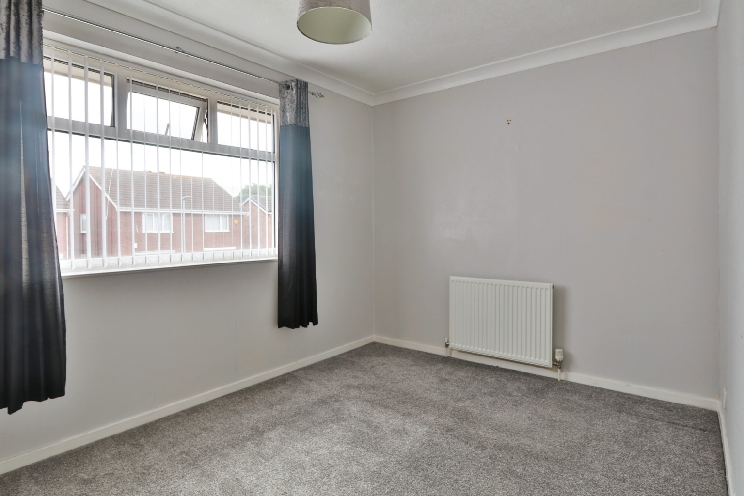 2 bed semi-detached house for sale in Chestnut Avenue, Hull  - Property Image 5