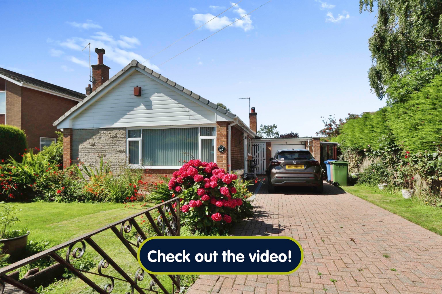 1 bed detached bungalow for sale in Elm Garth, Hull - Property Image 1