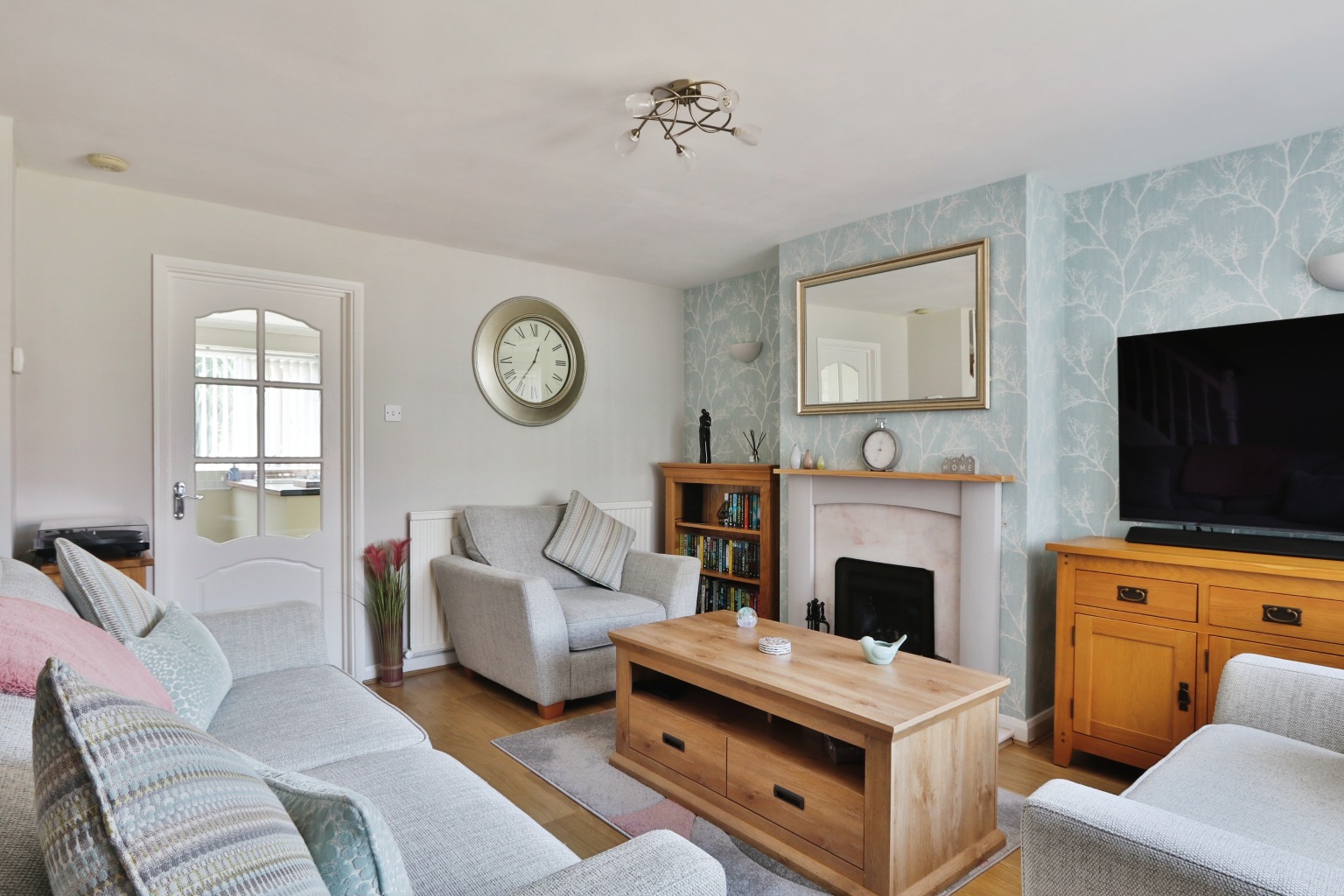 4 bed semi-detached house for sale in Main Street, Hull  - Property Image 4