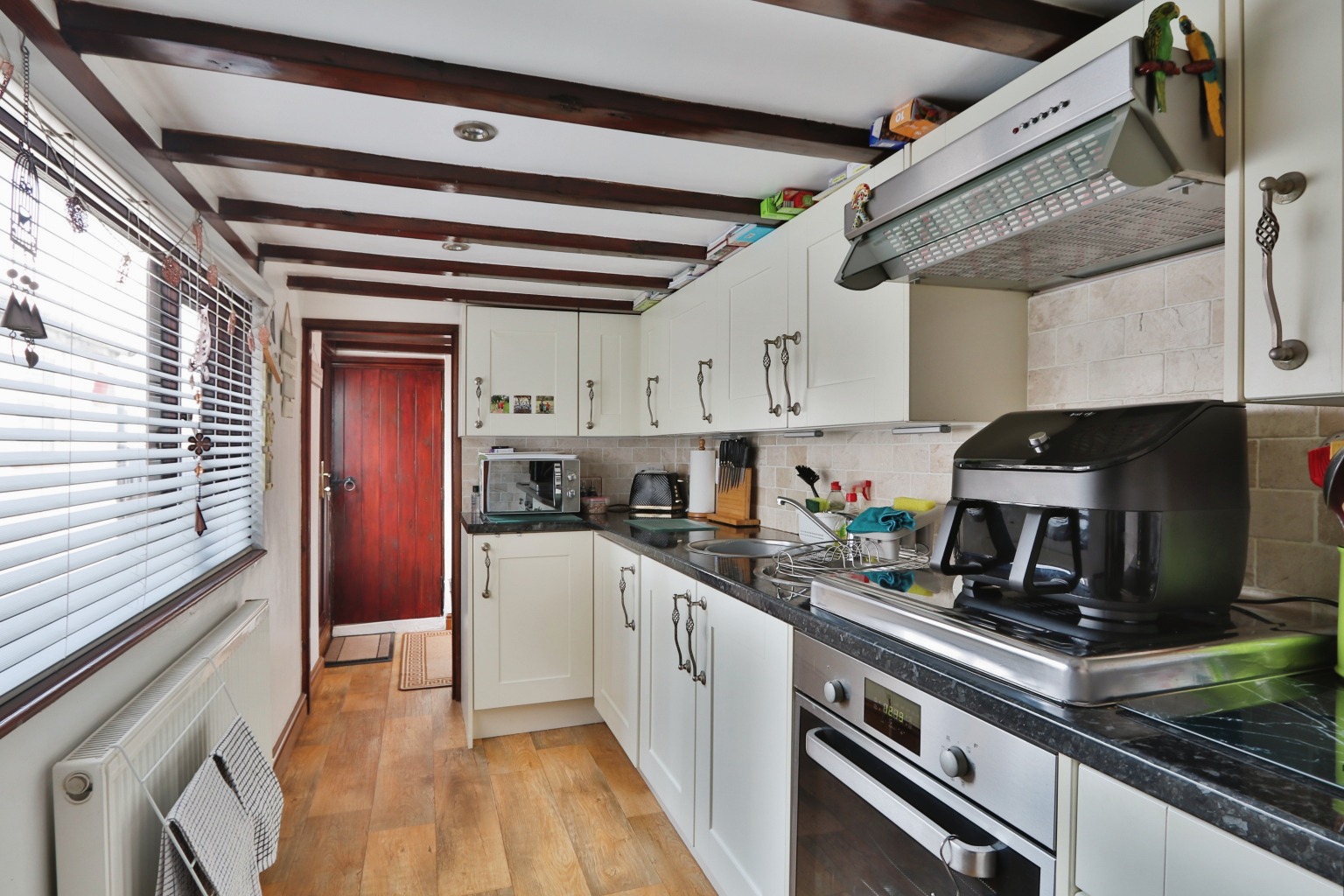 2 bed terraced house for sale in Main Street, Hull  - Property Image 8