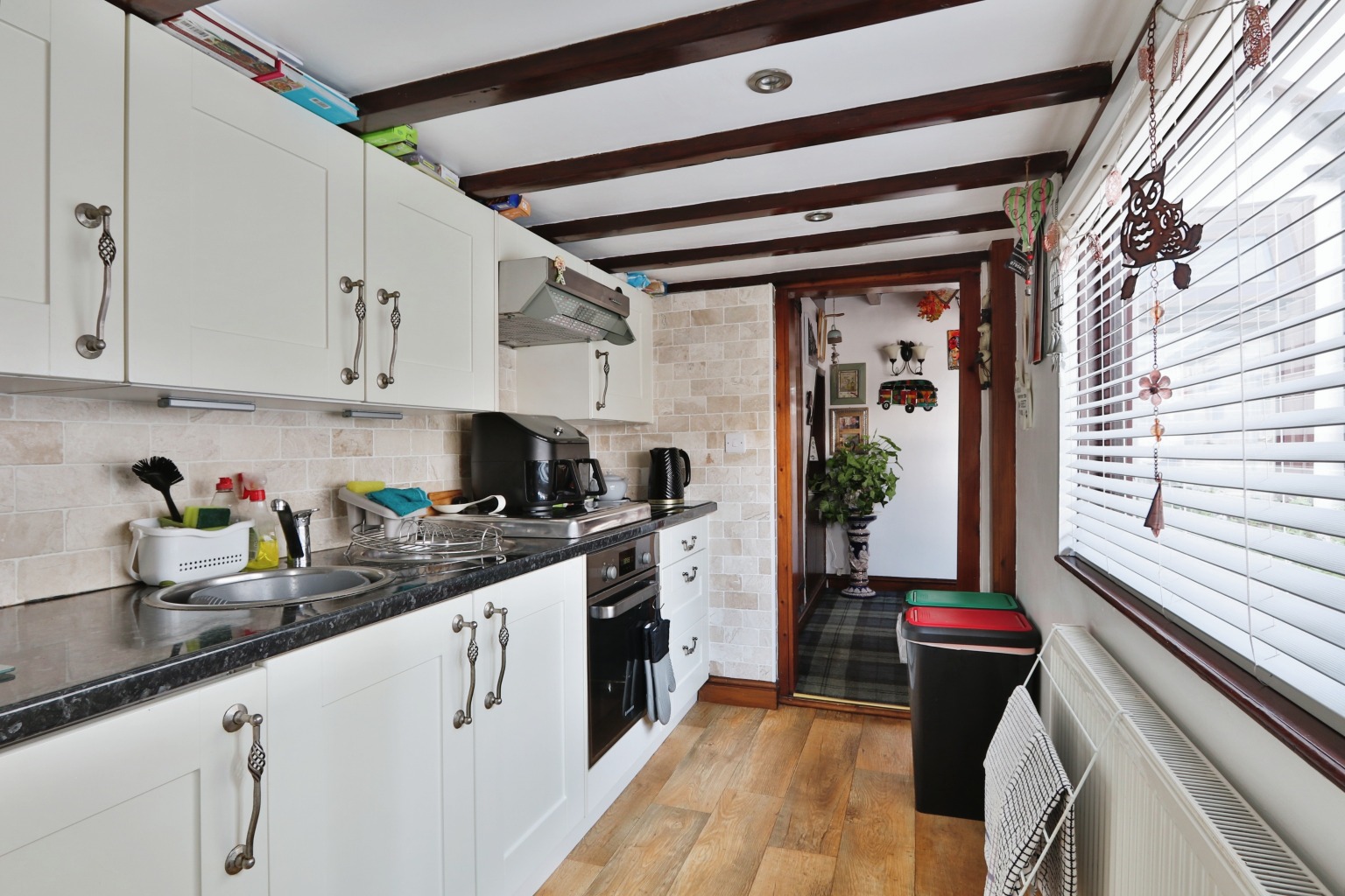 2 bed terraced house for sale in Main Street, Hull  - Property Image 3