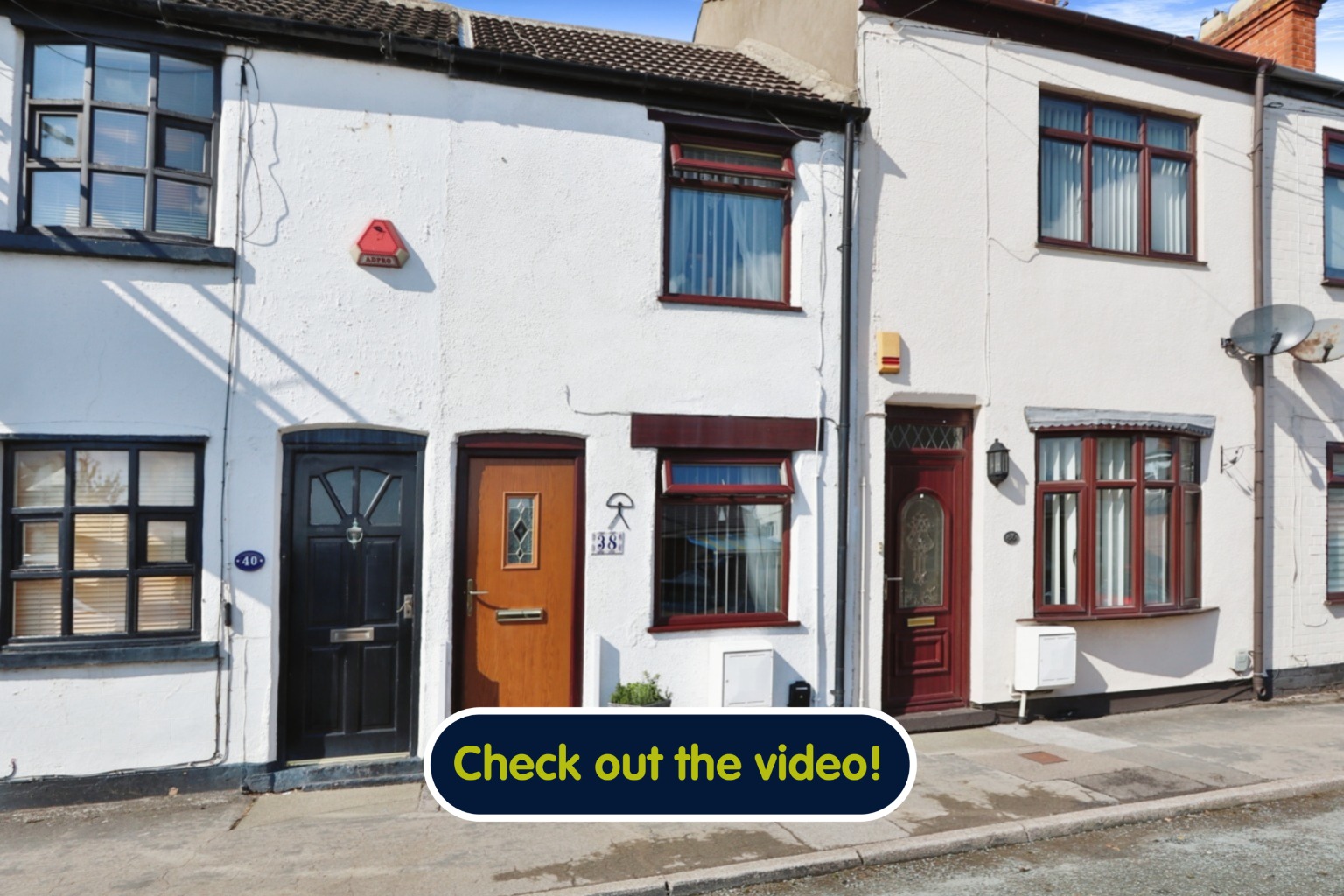 2 bed terraced house for sale in Main Street, Hull - Property Image 1