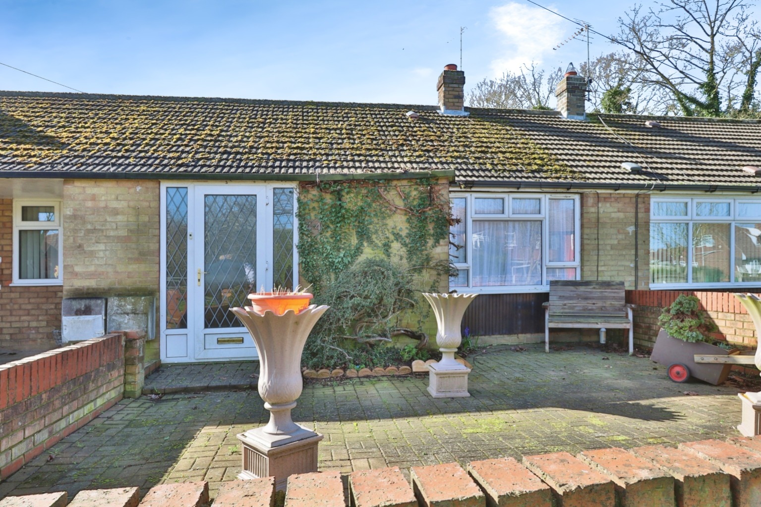 2 bed semi-detached bungalow for sale in Weghill Road, Hull  - Property Image 9