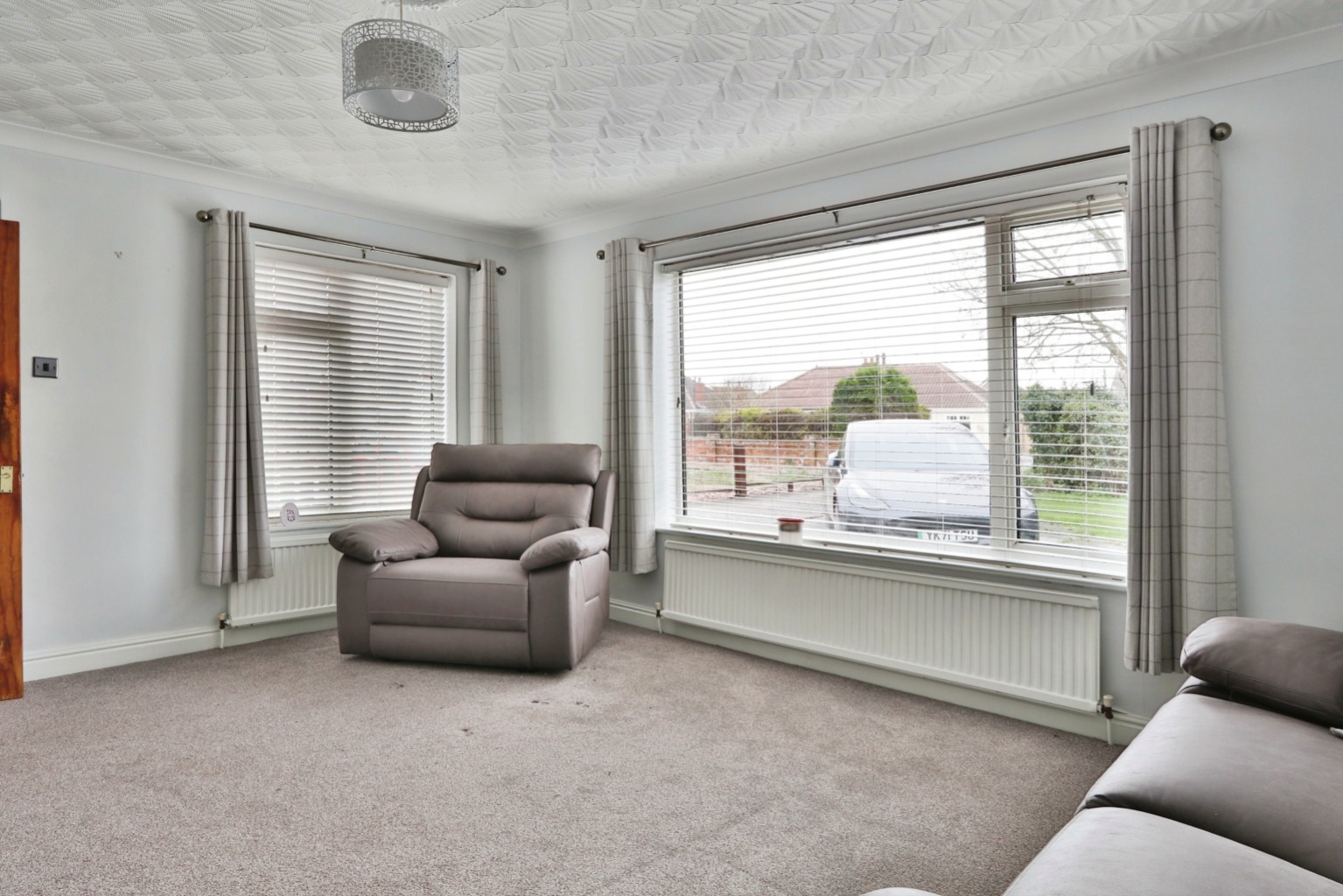 2 bed semi-detached bungalow for sale in Thorn Road, Hull  - Property Image 6