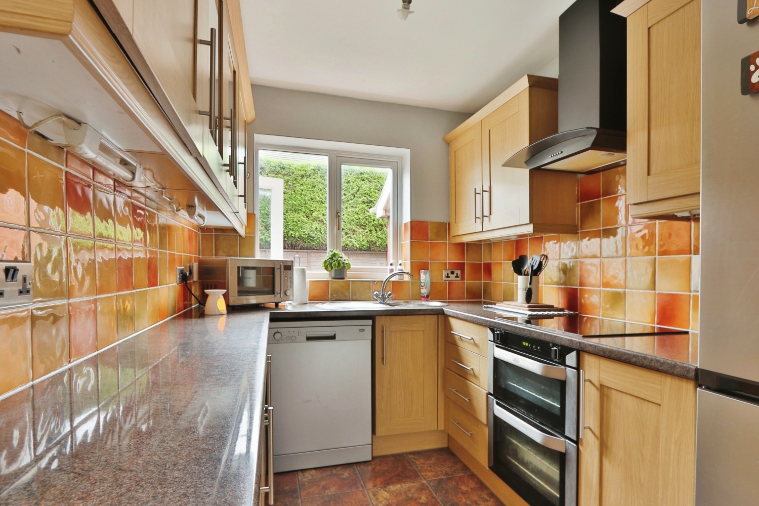 3 bed detached house for sale in Churchill Rise, Hull  - Property Image 3