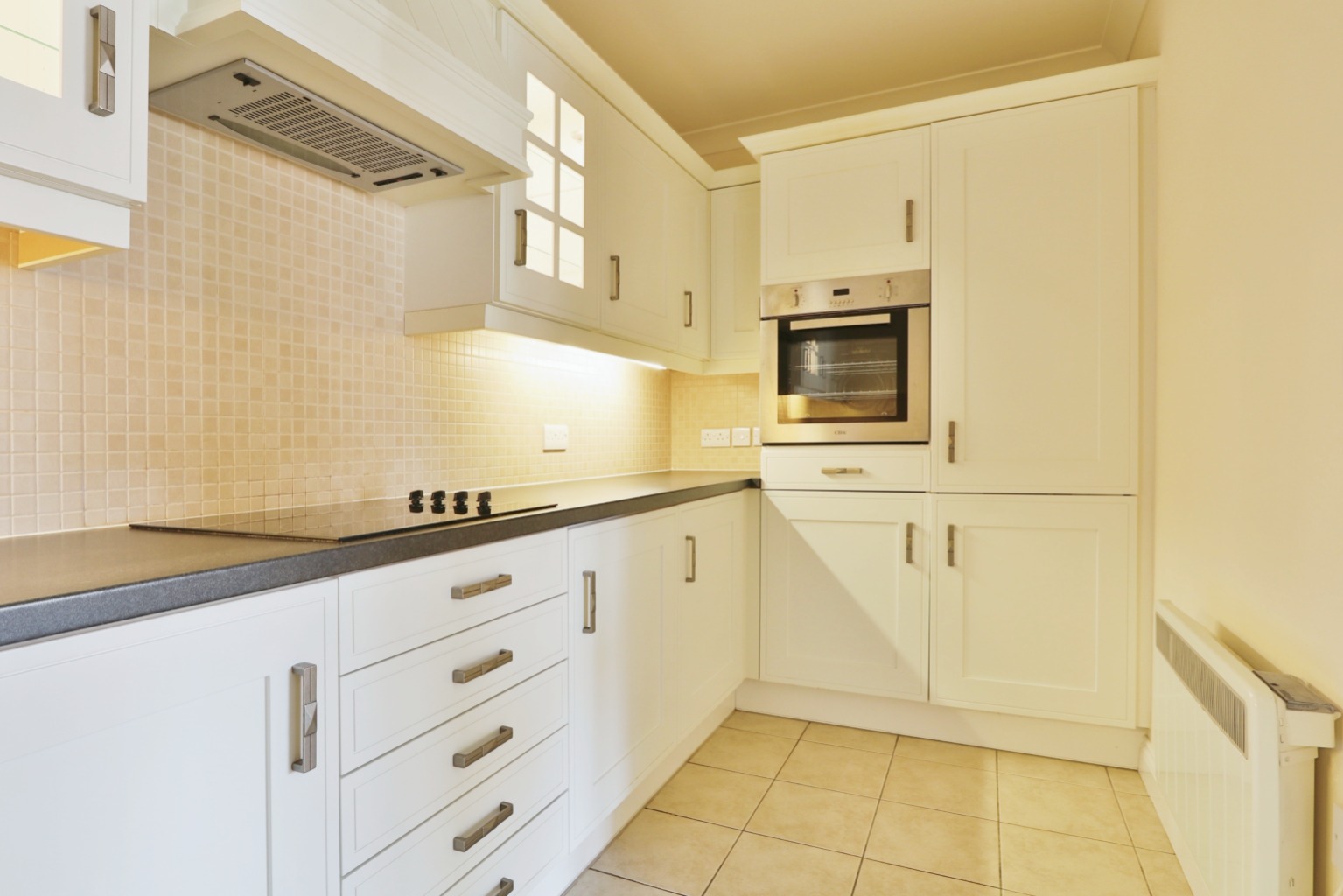 2 bed flat for sale in Birch Tree Drive, Hull  - Property Image 1