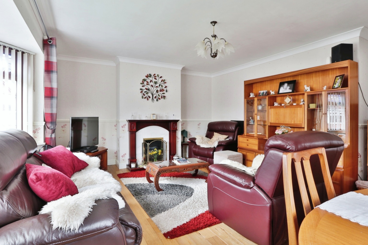 3 bed detached bungalow for sale in Garbutt Close, Hull  - Property Image 3