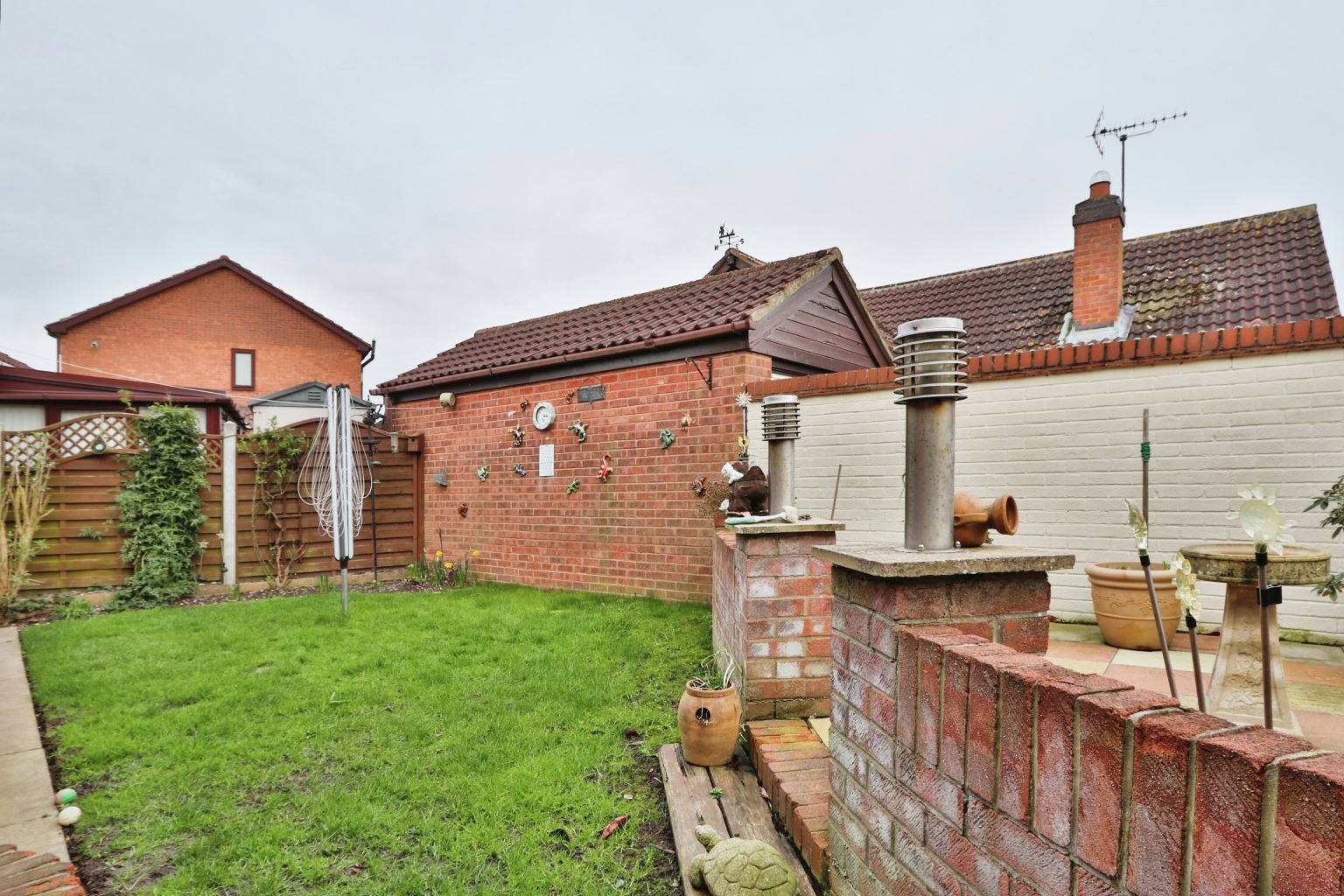 3 bed detached bungalow for sale in Garbutt Close, Hull  - Property Image 13