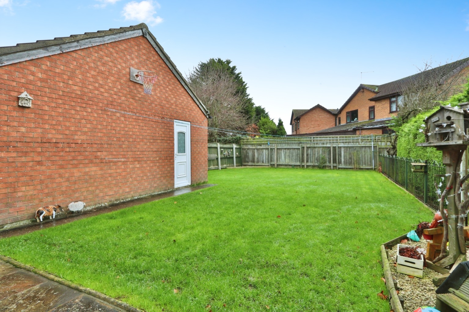4 bed detached house for sale in Charles Street, Hull  - Property Image 17