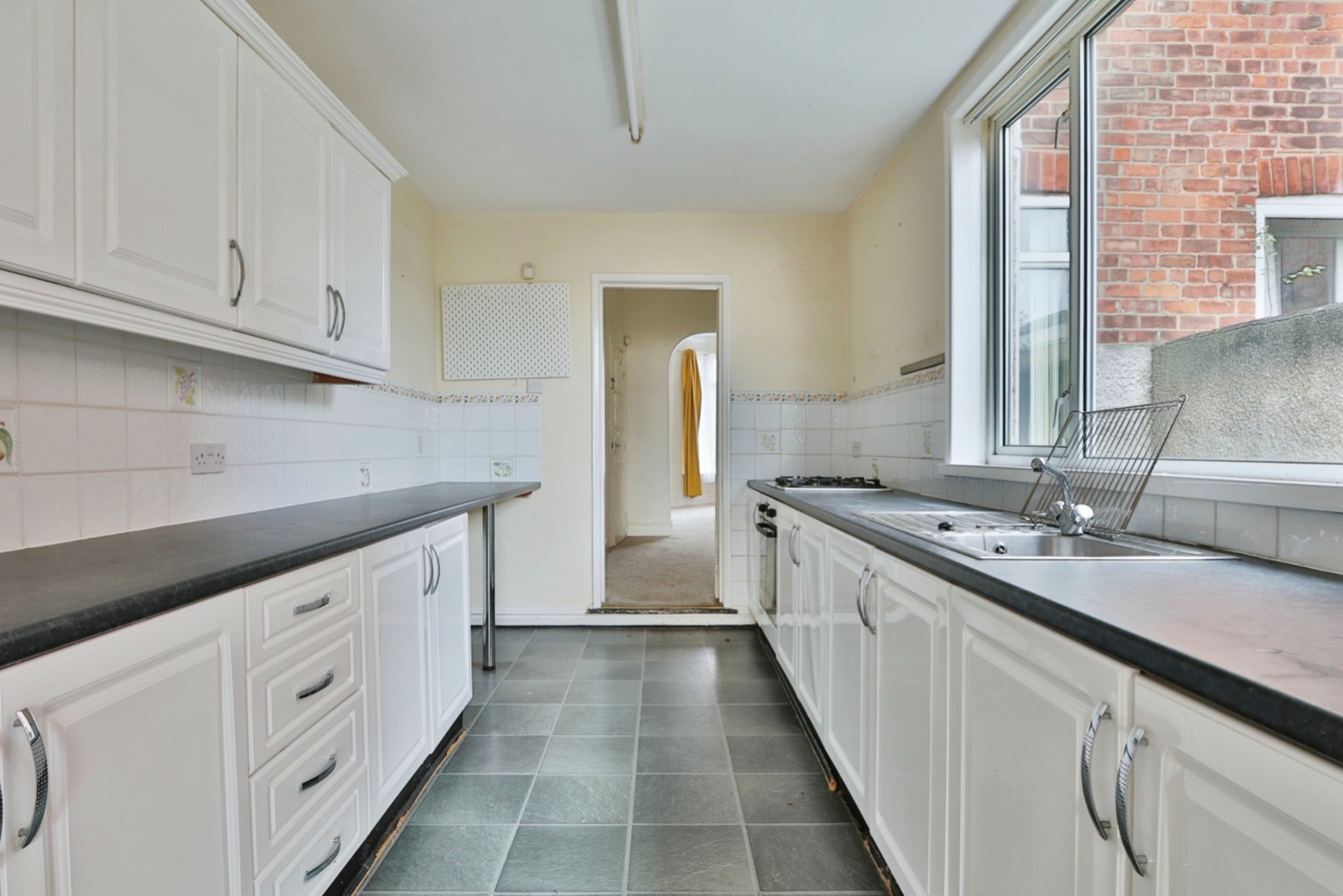 3 bed terraced house for sale in Hull Road, Hull  - Property Image 5