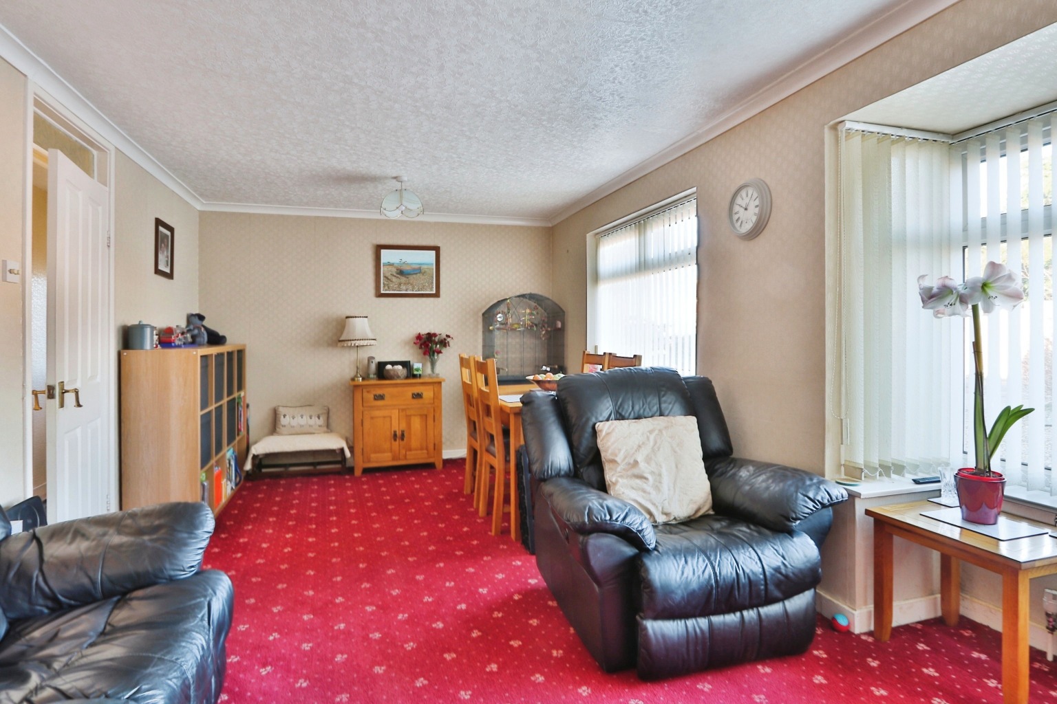 3 bed semi-detached bungalow for sale in Back Lane, Hull  - Property Image 7