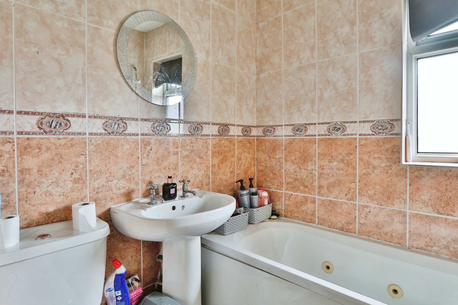 3 bed semi-detached house for sale in Thorn Road, Hull  - Property Image 8