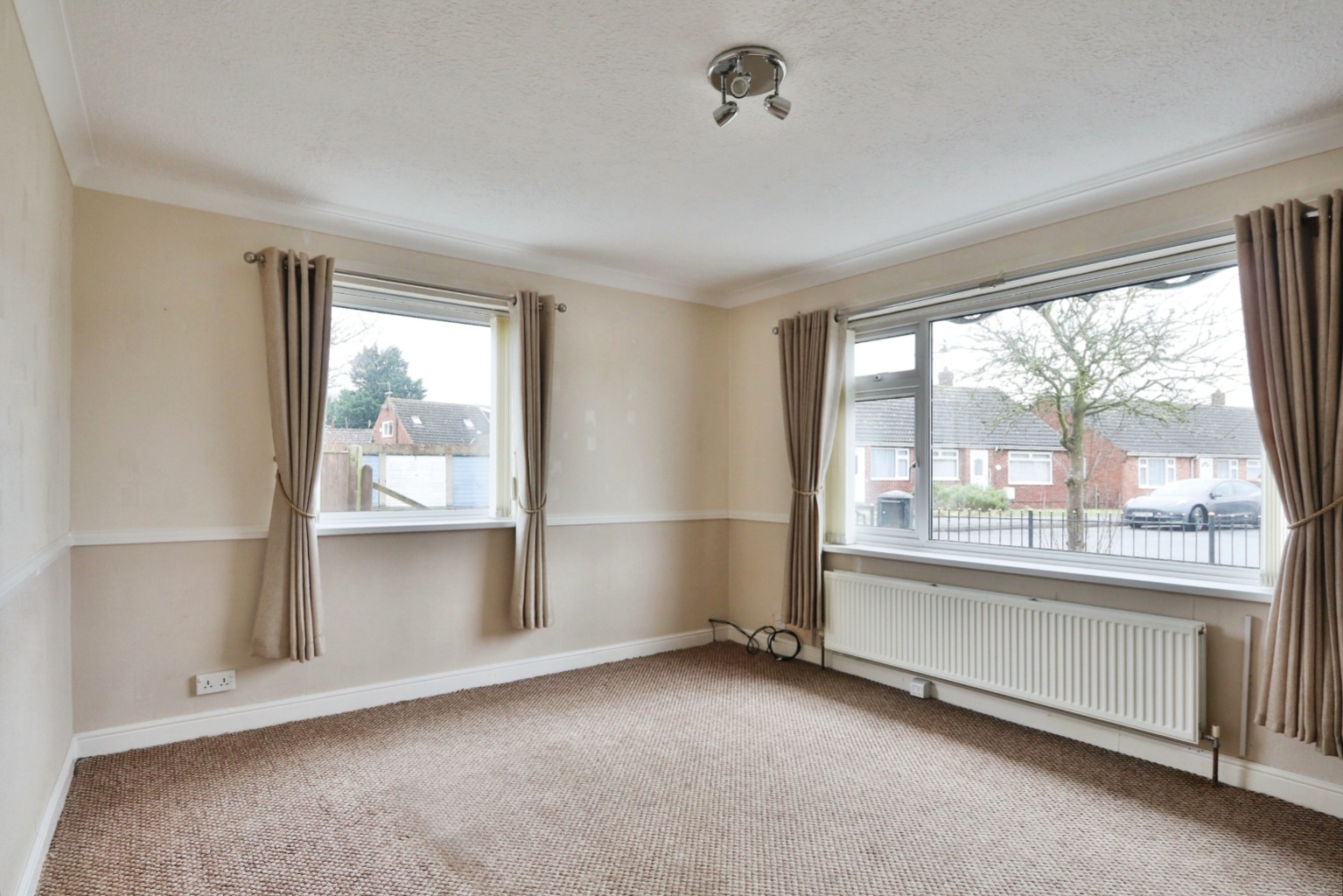 2 bed semi-detached bungalow for sale in Glebelands, Hull  - Property Image 7