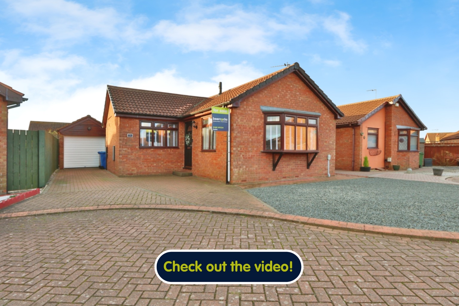 2 bed detached bungalow for sale in Hunter Close, Hull - Property Image 1