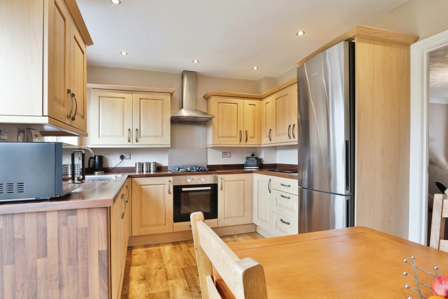 3 bed semi-detached house for sale in Andrew Lane, Hull  - Property Image 3