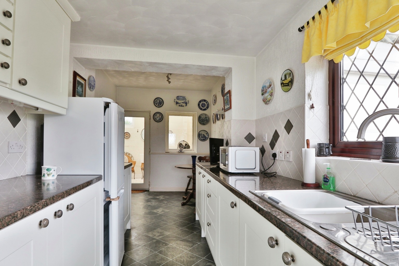 3 bed semi-detached house for sale in Main Street, Hull  - Property Image 3