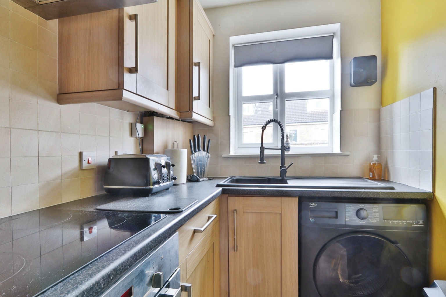 2 bed terraced house for sale in Beck Lane, Hull  - Property Image 6
