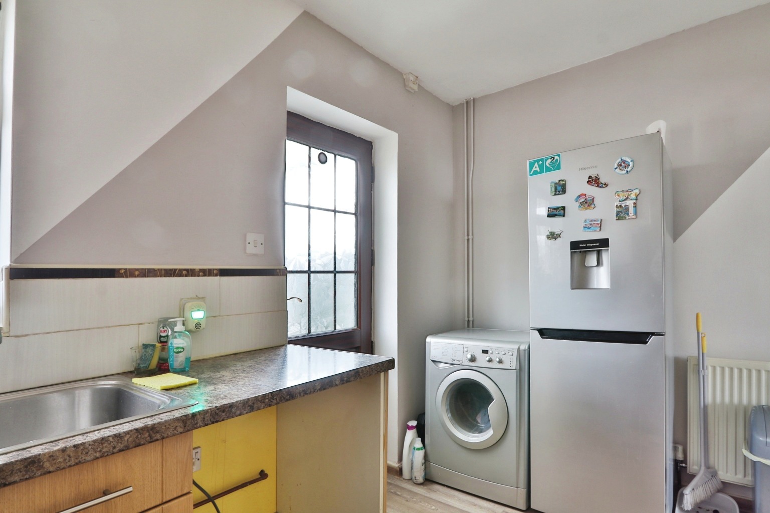 2 bed semi-detached house for sale in Main Street, Hull  - Property Image 4