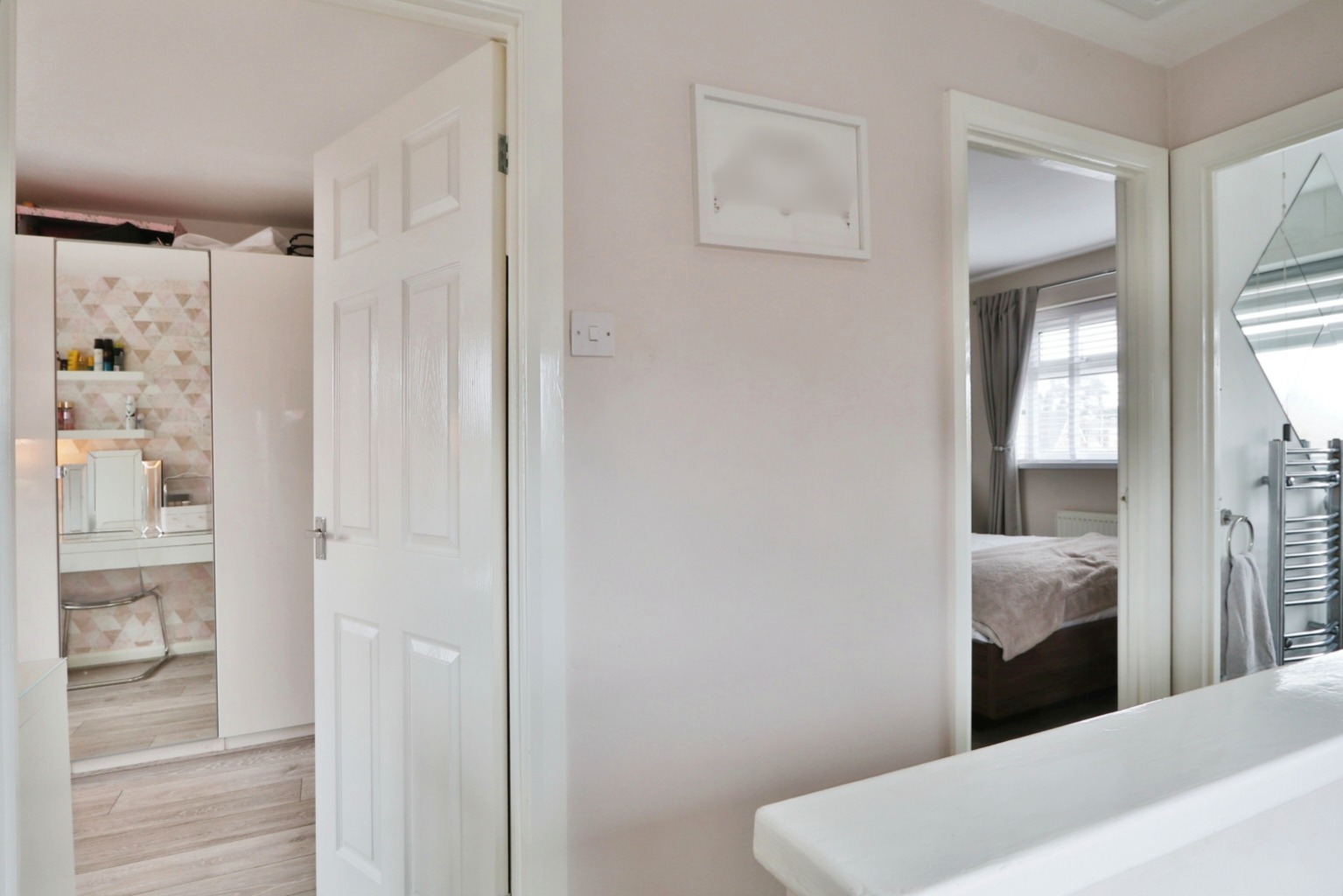 3 bed detached house for sale in Inmans Road, Hull  - Property Image 8