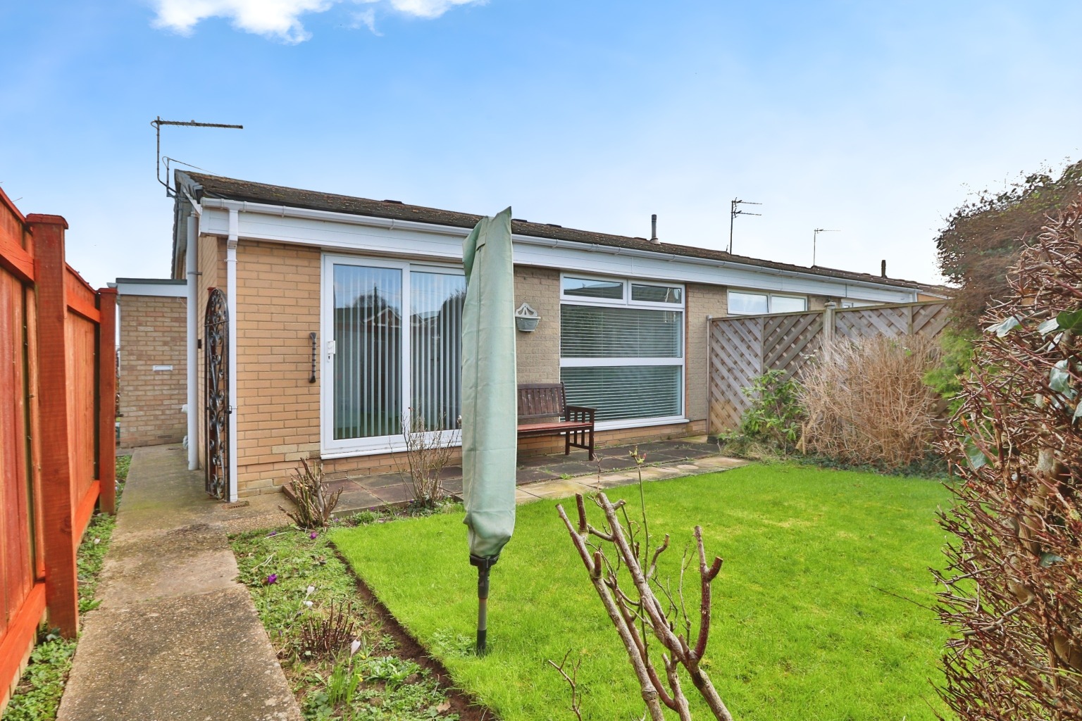 2 bed semi-detached bungalow for sale in Inmans Road, Hull  - Property Image 14