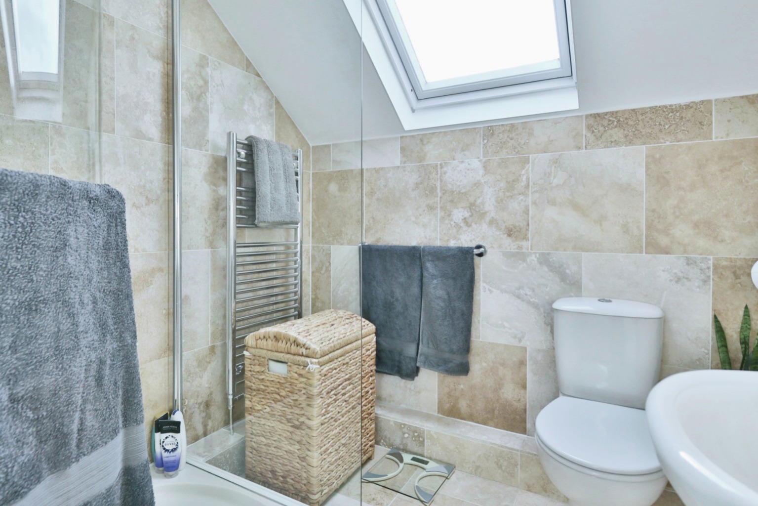 4 bed detached house for sale in North End Cottages, Hull  - Property Image 23