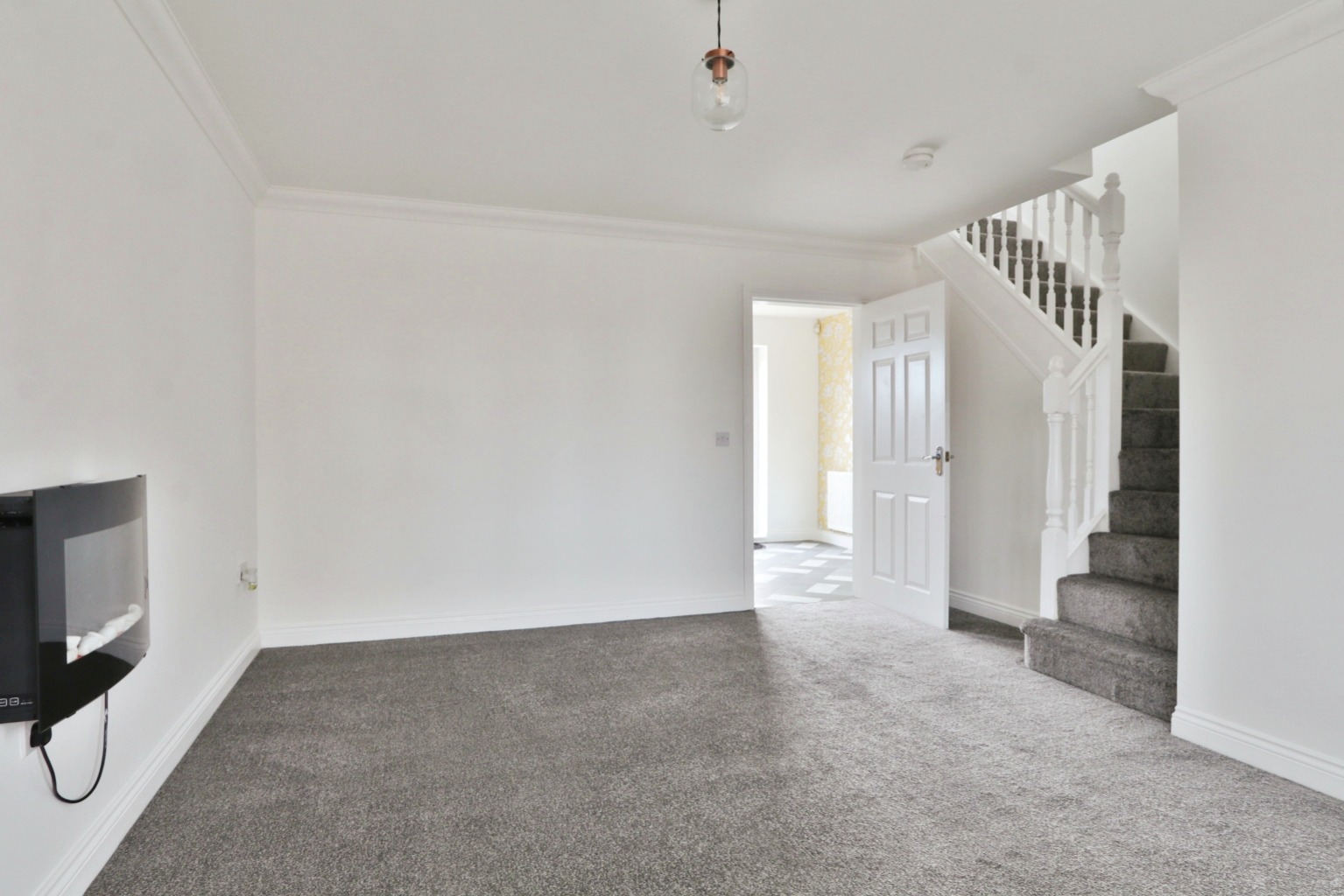 3 bed semi-detached house for sale in Taillar Road, Hull  - Property Image 2