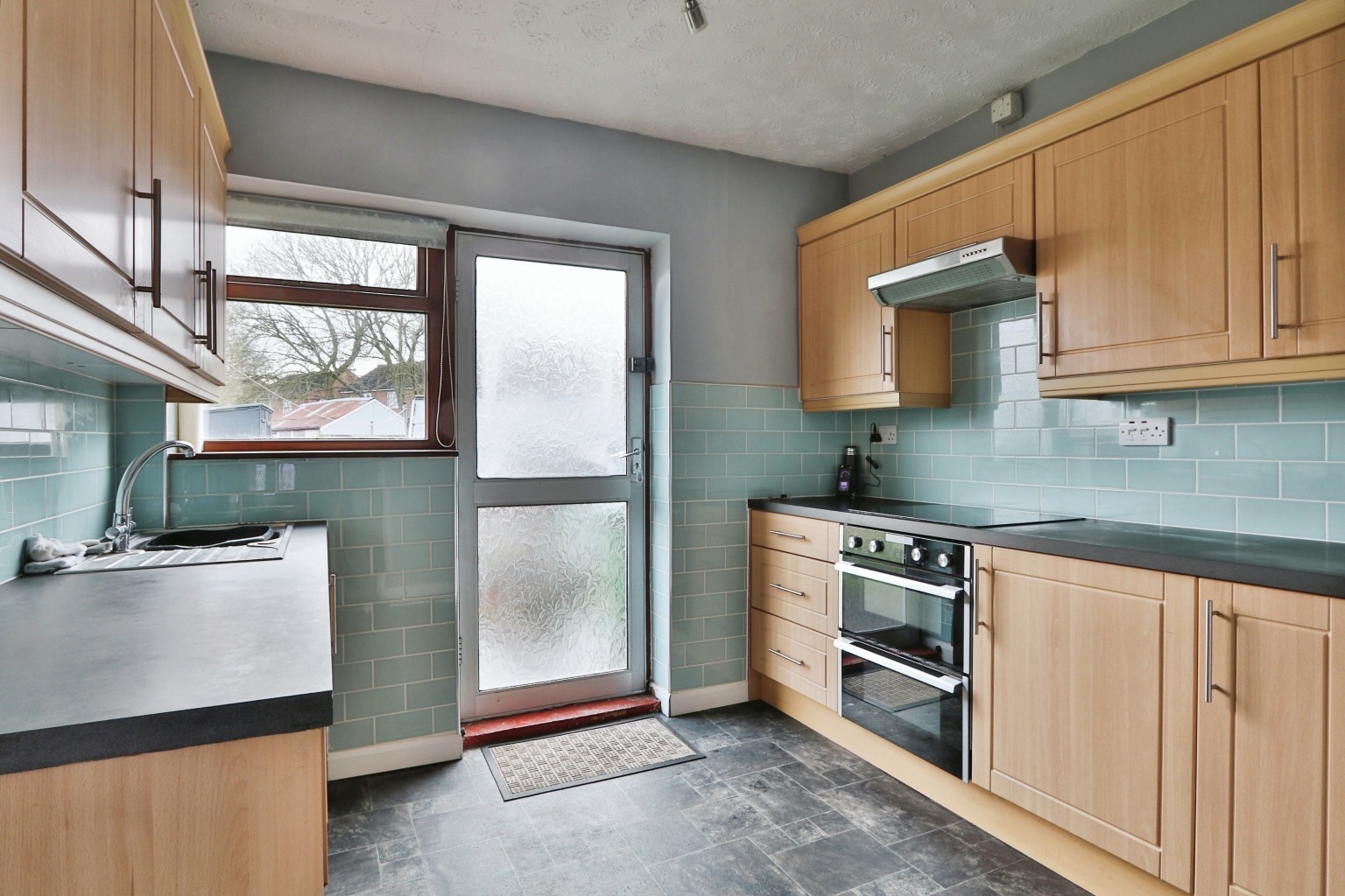 3 bed terraced house for sale in Princes Avenue, Hull  - Property Image 5