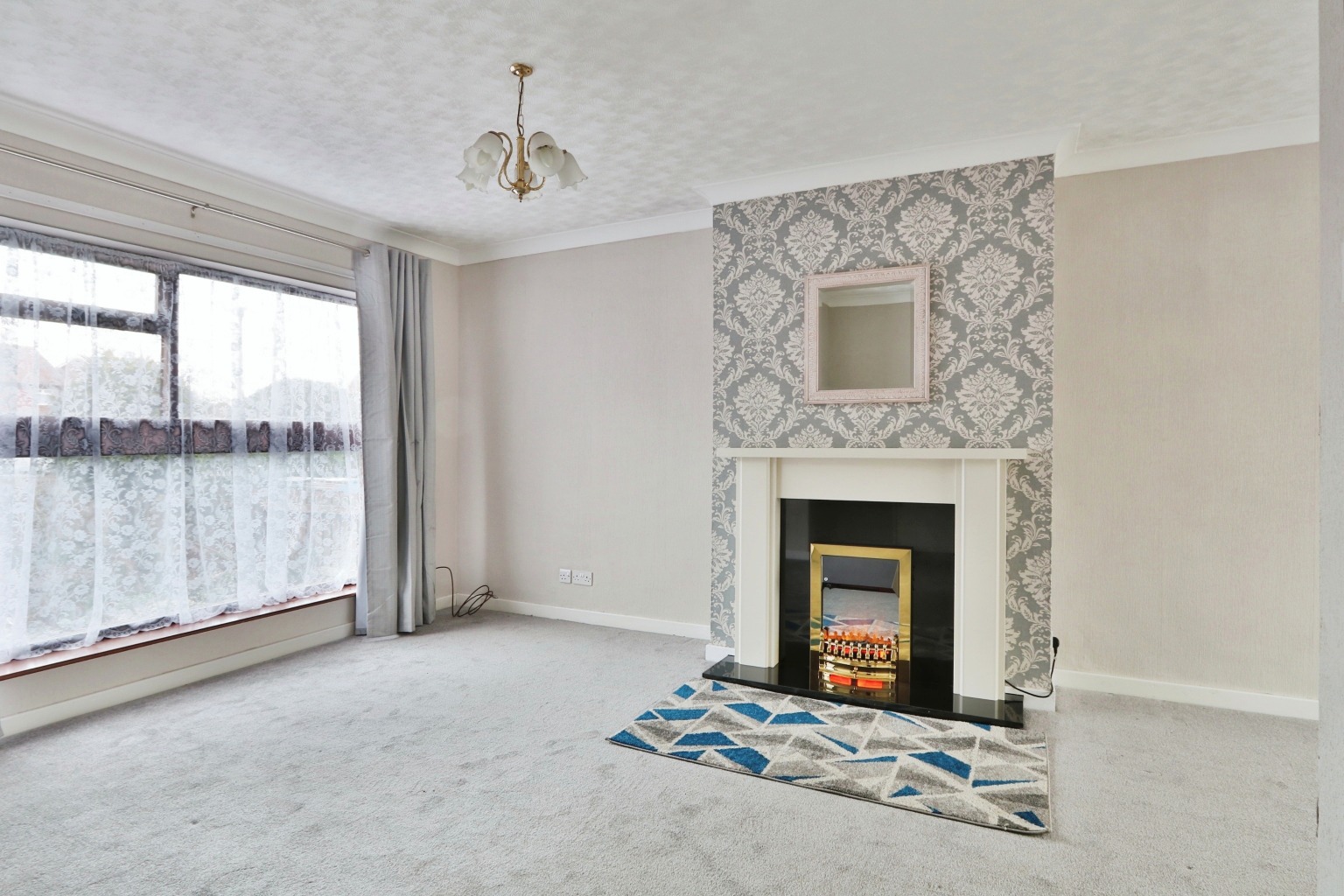3 bed terraced house for sale in Princes Avenue, Hull  - Property Image 2