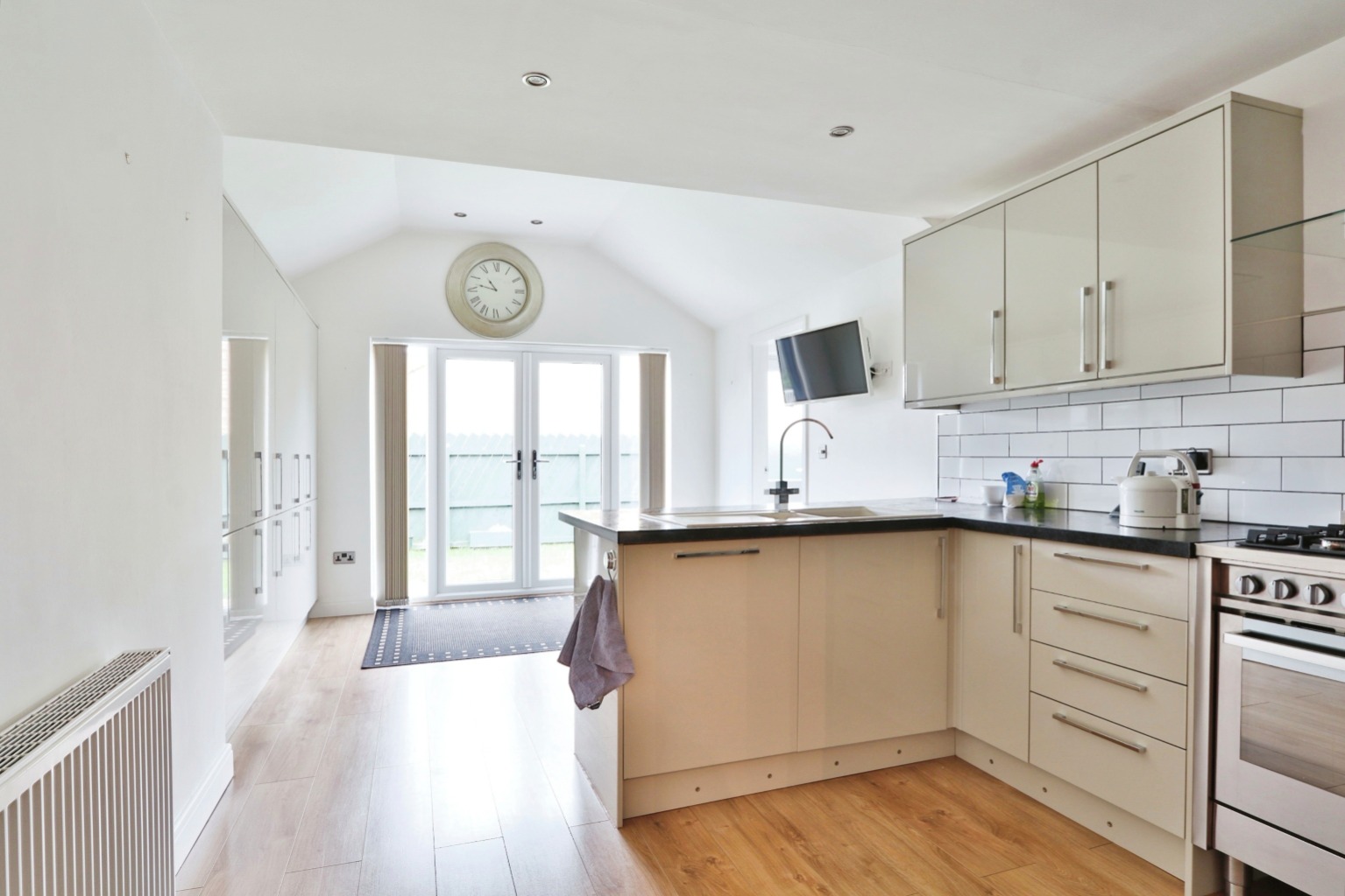 3 bed detached bungalow for sale in Bond Street, Hull  - Property Image 3