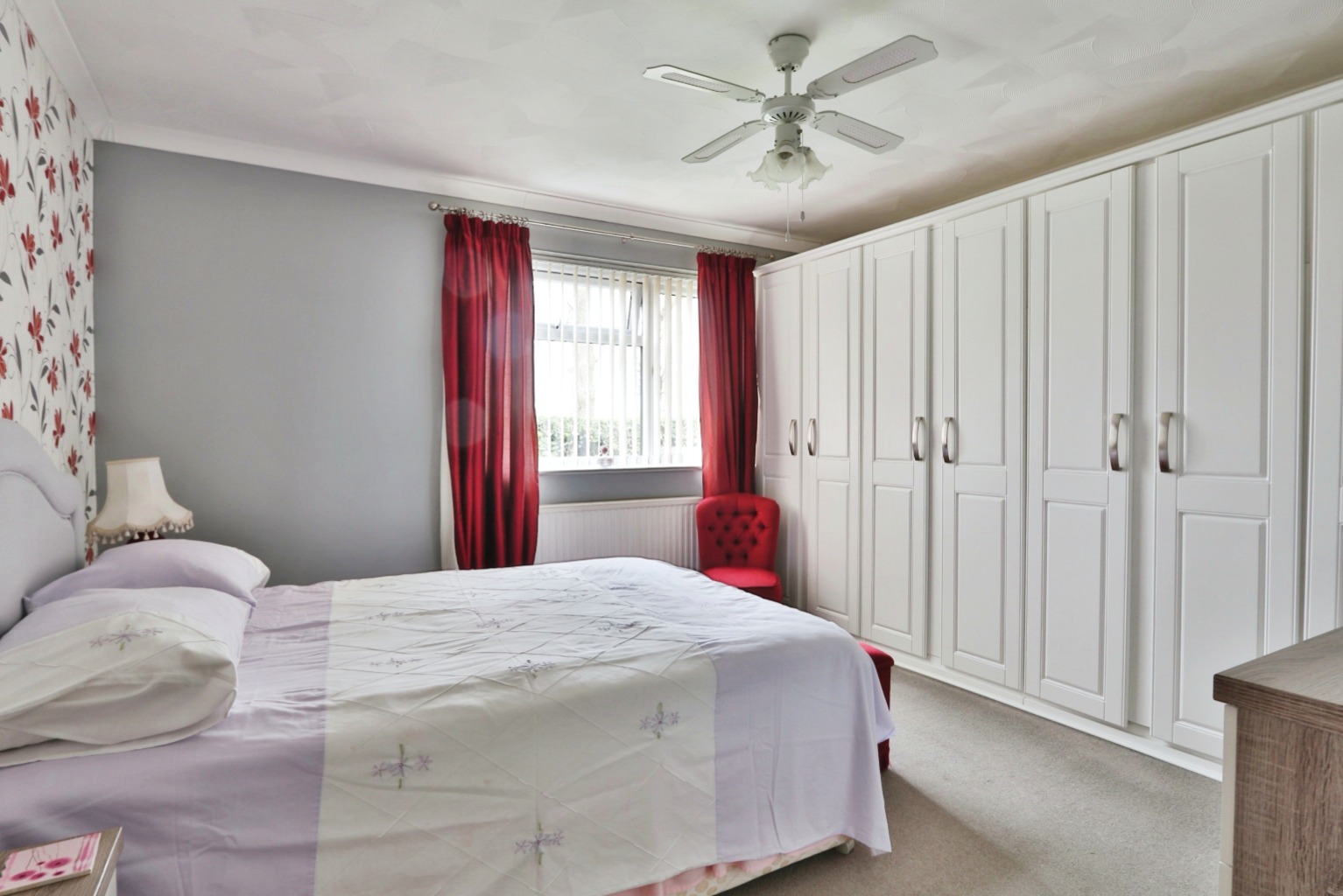 3 bed detached bungalow for sale in The Woodlands, Hull  - Property Image 8
