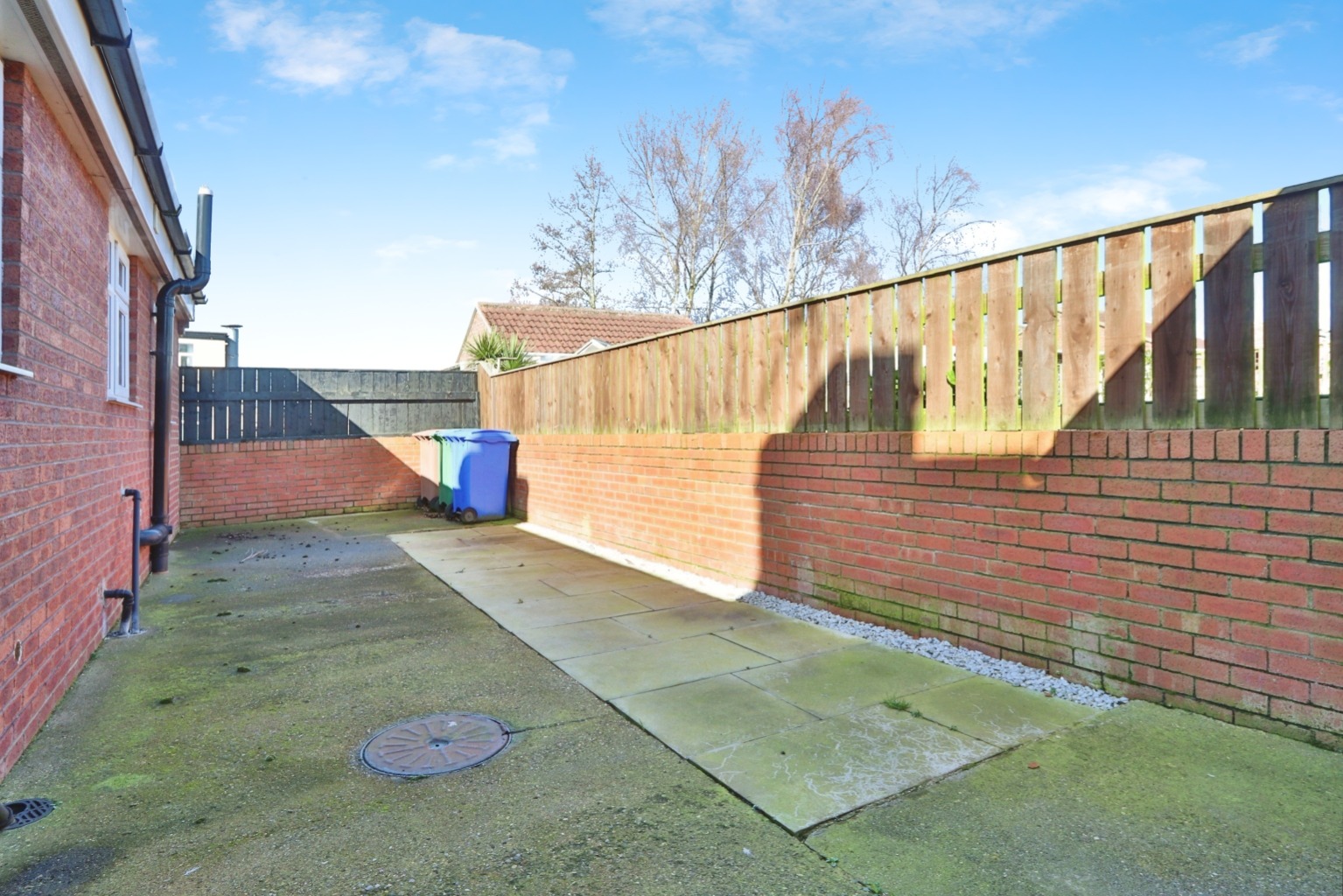 2 bed semi-detached bungalow for sale in Pitt Lane, Hull  - Property Image 9