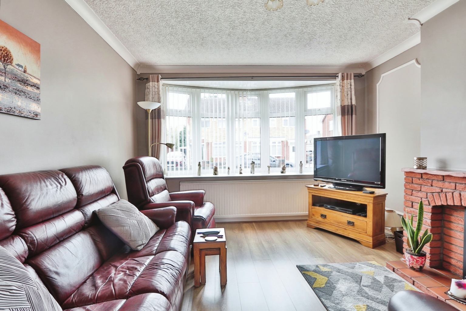 3 bed semi-detached house for sale in Roslyn Crescent, Hull  - Property Image 5