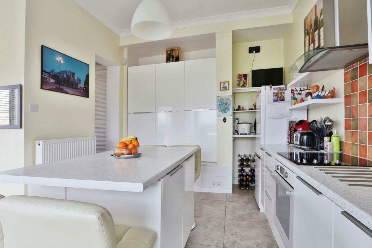 3 bed detached bungalow for sale in Bridge Bungalows, Hull  - Property Image 4
