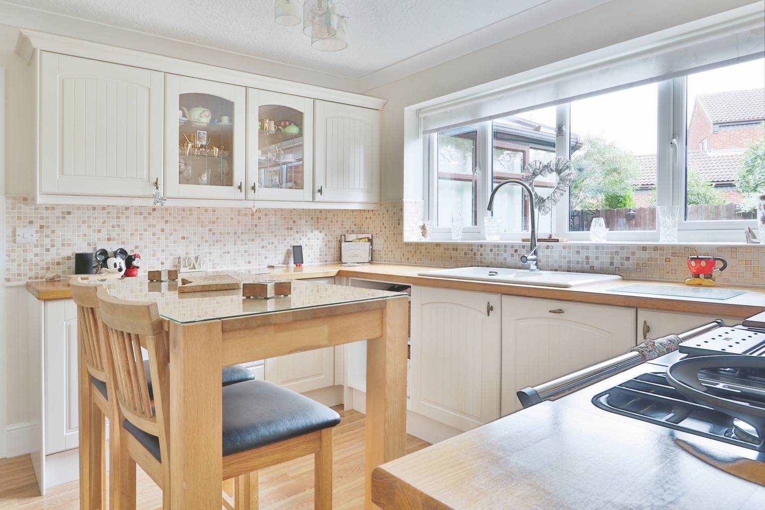 3 bed detached house for sale in Trinity Close, Hull  - Property Image 9