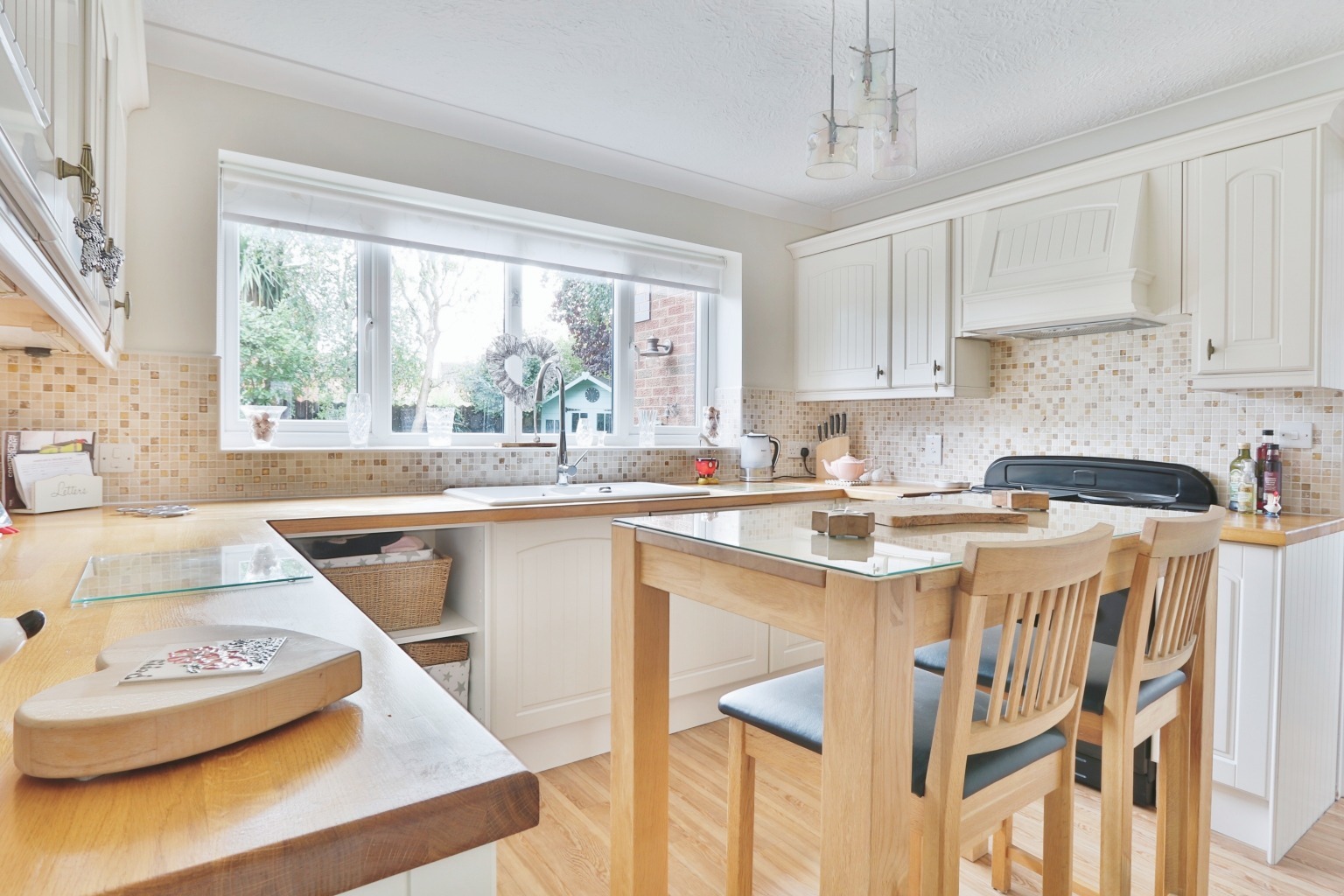 3 bed detached house for sale in Trinity Close, Hull  - Property Image 8
