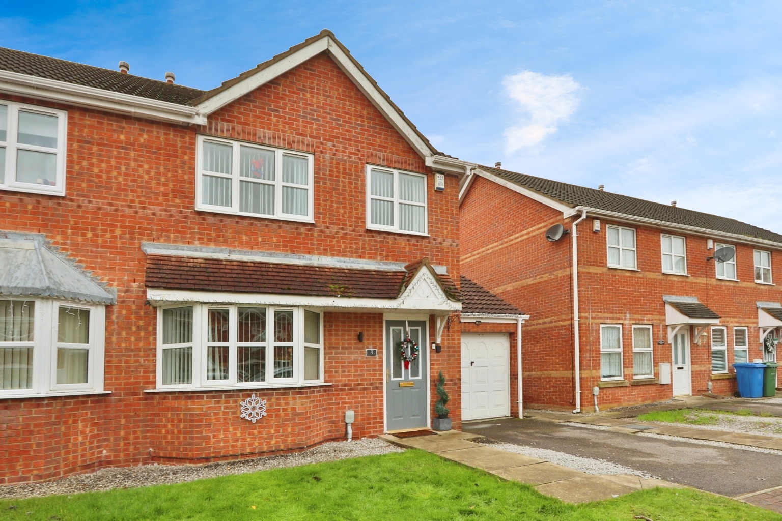3 bed semi-detached house for sale in Tennyson Court, Hull  - Property Image 14