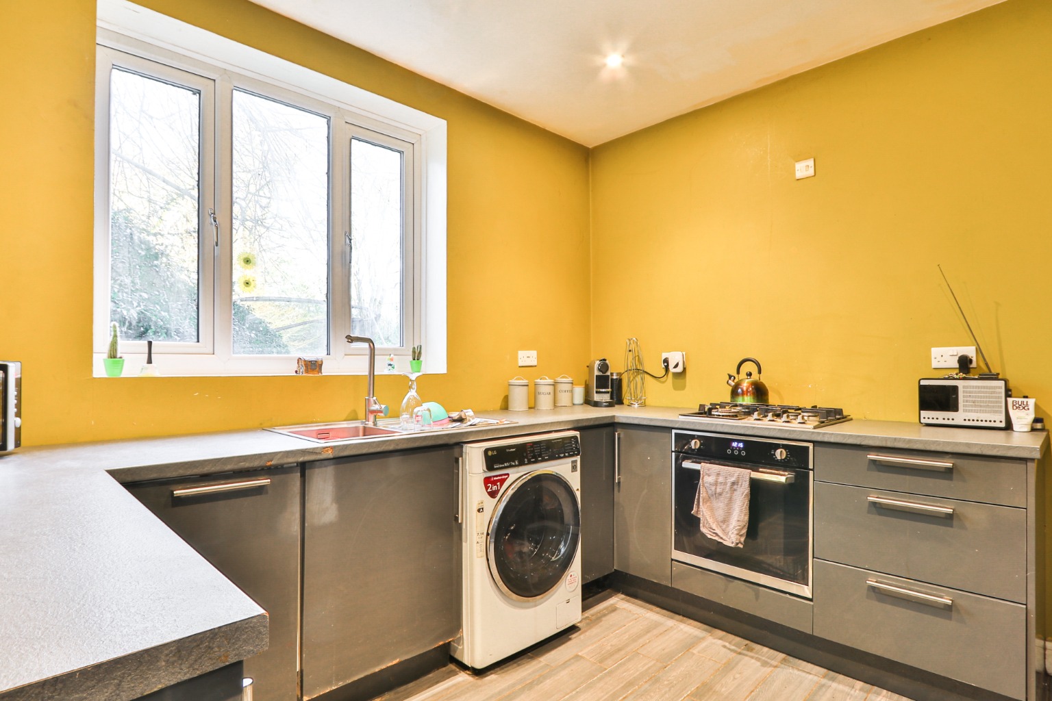 3 bed detached house for sale in Holderness Road, Hull  - Property Image 4
