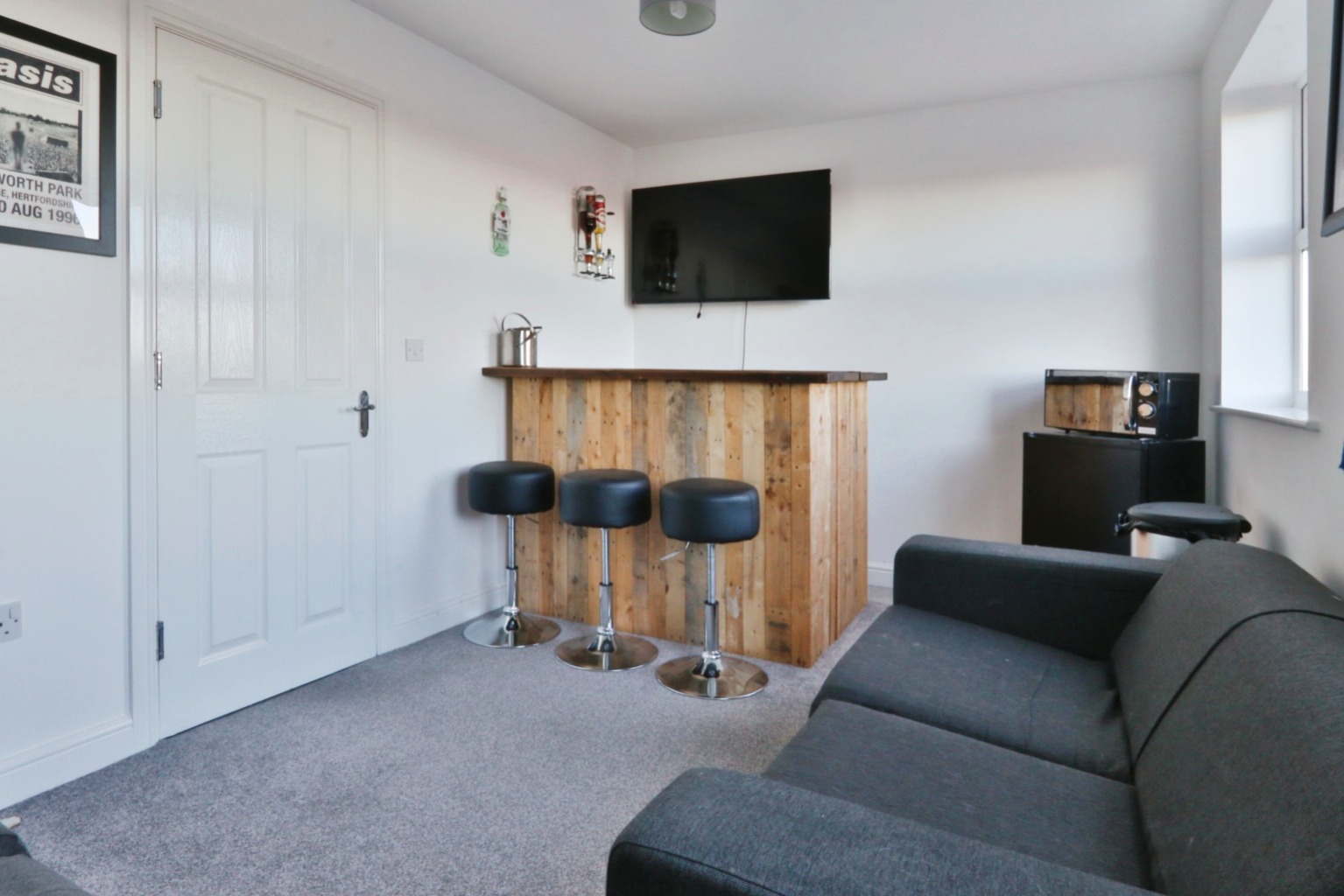 3 bed town house for sale in Lambwath Hall Court, Hull  - Property Image 4
