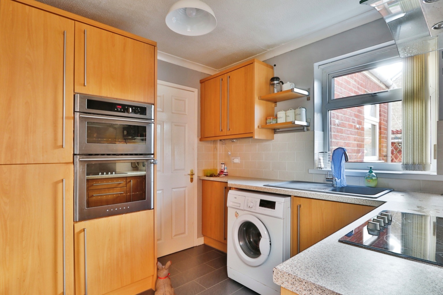 3 bed semi-detached house for sale in Broad Oak, Hull  - Property Image 2