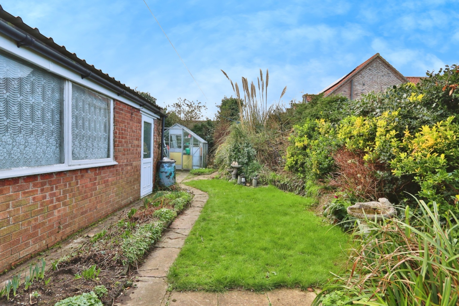 3 bed semi-detached house for sale in Grenville Bay, Hull  - Property Image 13